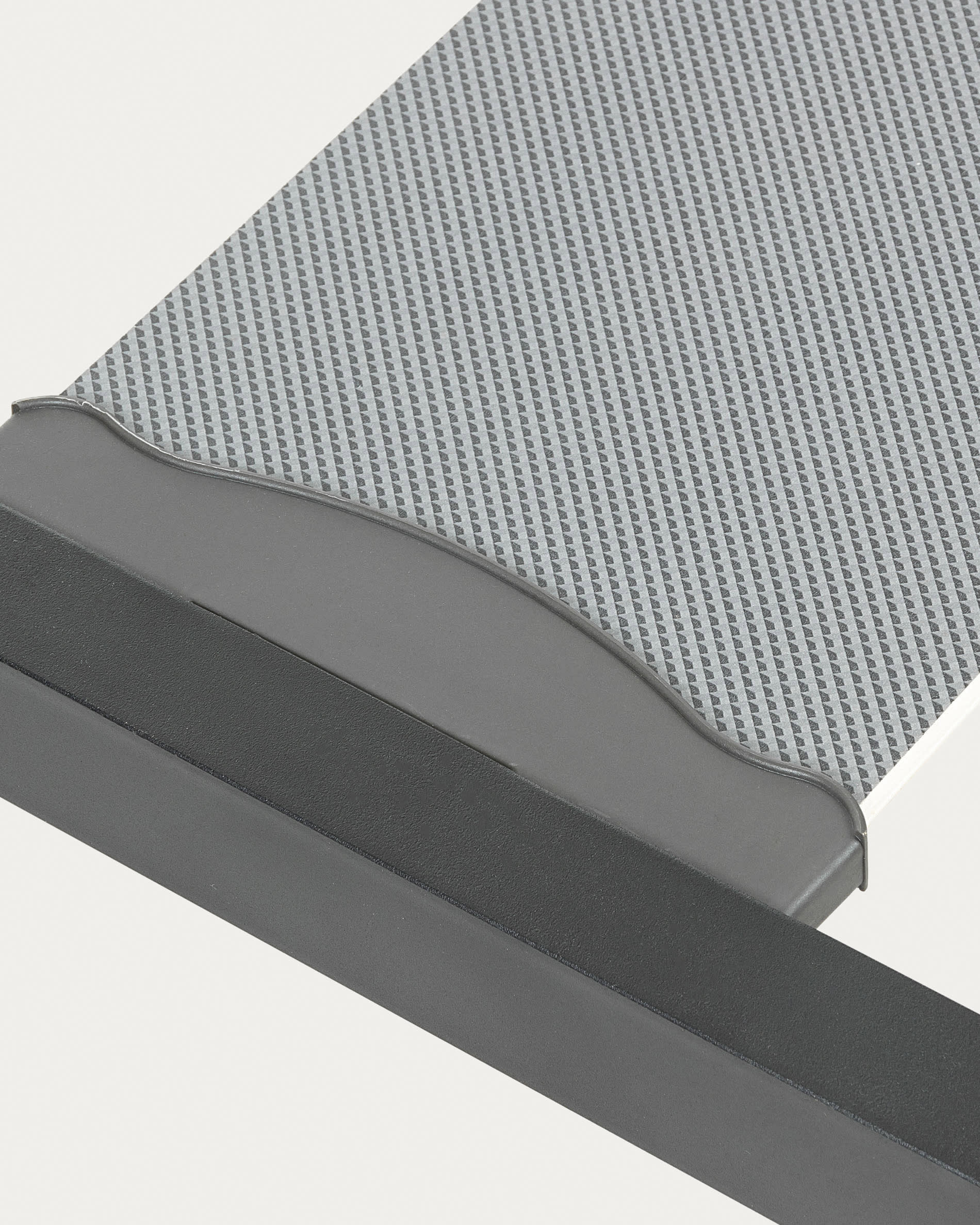 Das Talo Bettgestell 90x190 cm von Kave Home bietet modernes Design und Funktionalität für ein stilvolles Schlafzimmer.