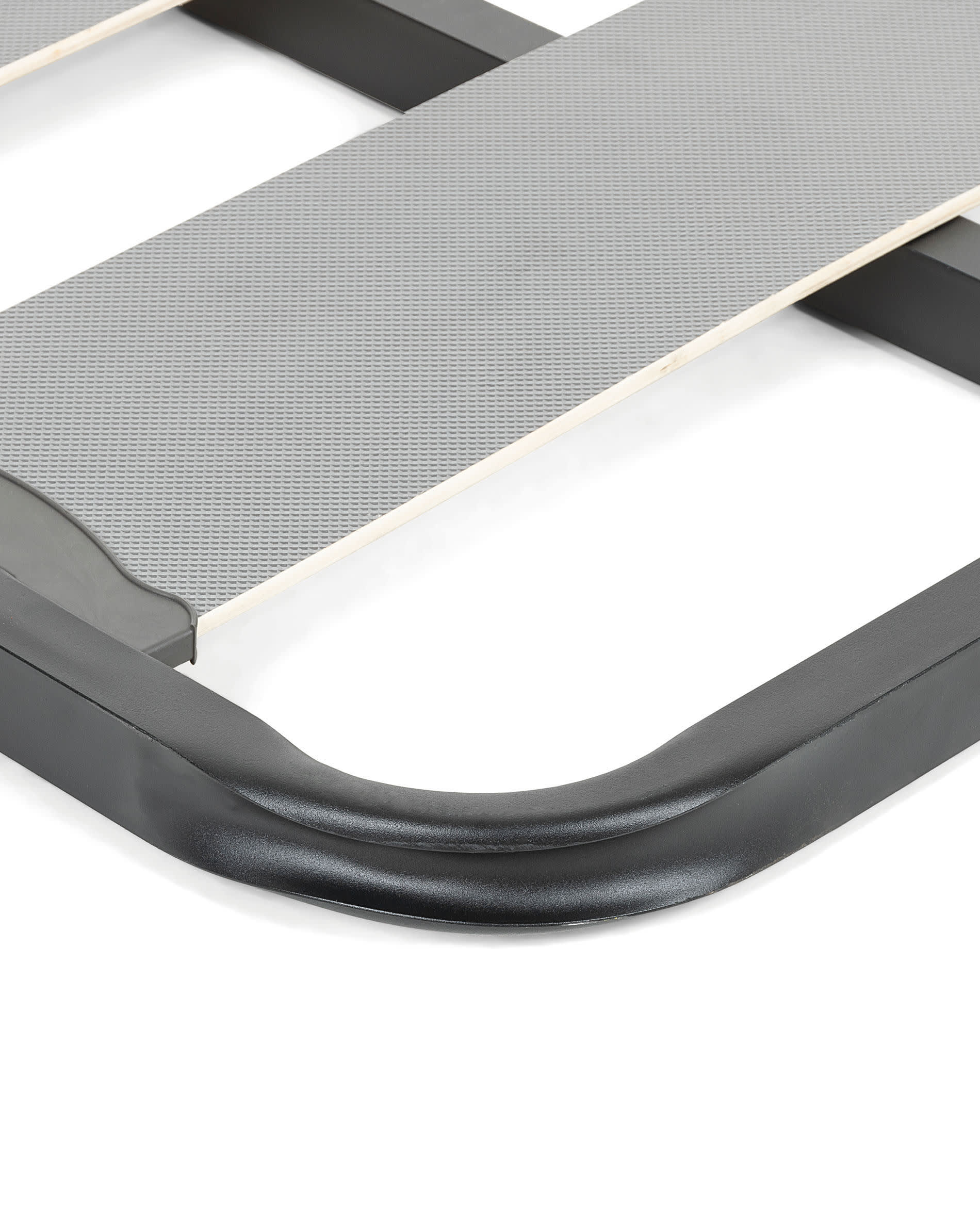 Das Talo Bettgestell 140x190 cm von Kave Home bietet modernes Design und Komfort, ideal für ein stilvolles Schlafzimmer.