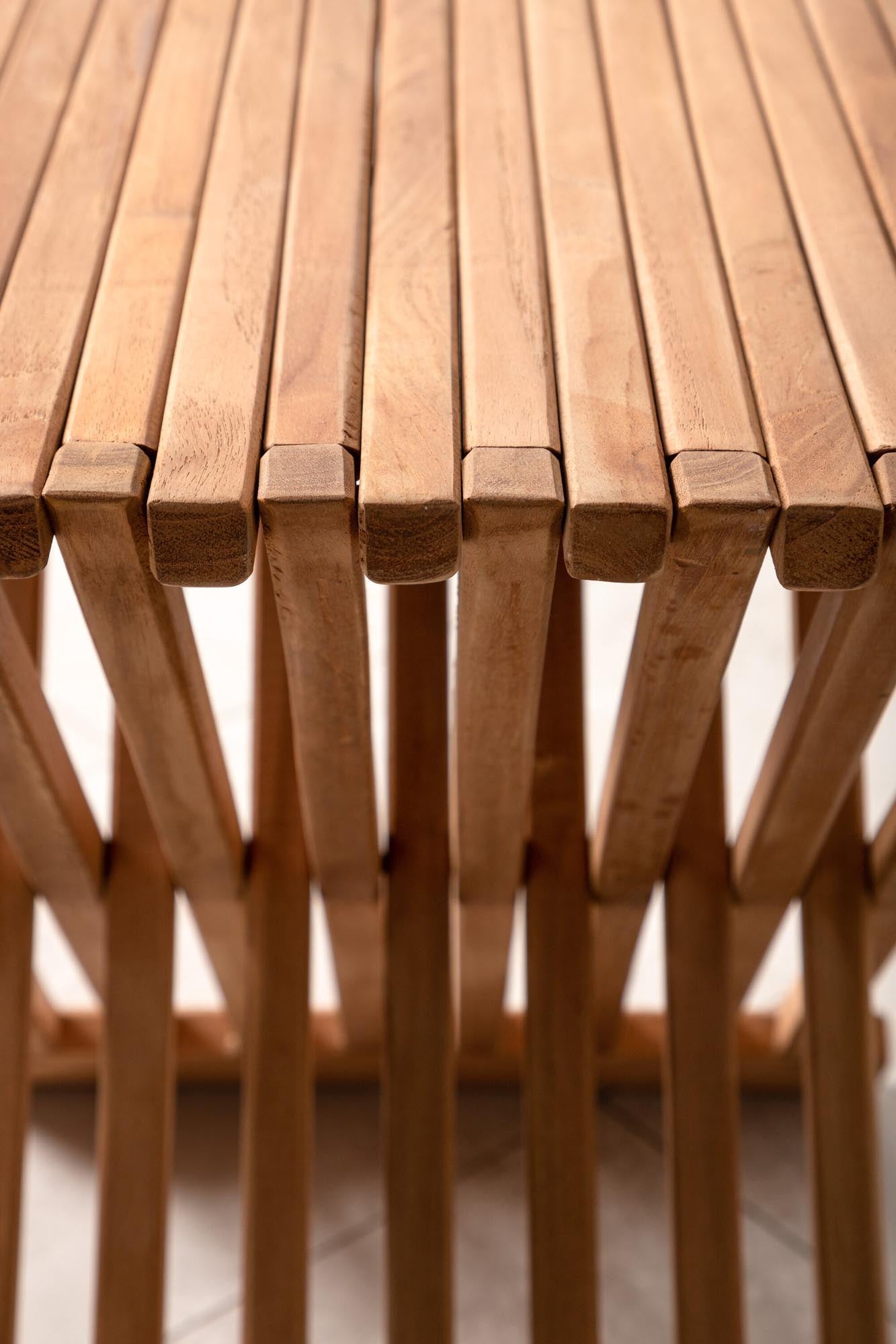 Ghana Beistelltisch in Gold präsentiert im Onlineshop von KAQTU Design AG. Beistelltisch Outdoor ist von Venture Home