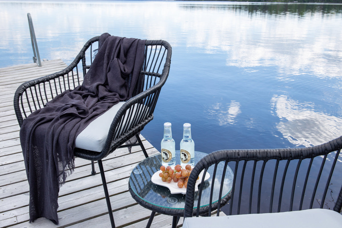 Viga Lounge Outdoorset ⌀40cm in Schwarz präsentiert im Onlineshop von KAQTU Design AG. Loungeset ist von Venture Home