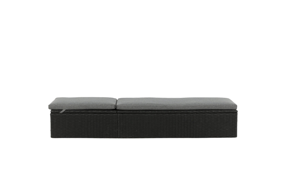 Quad Sonnenlounge in Schwarz präsentiert im Onlineshop von KAQTU Design AG. Liegestuhl ist von Venture Home