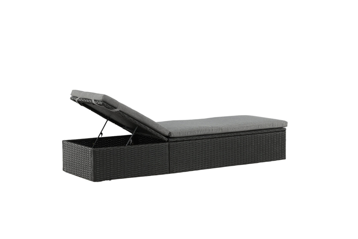 Quad Sonnenlounge in Schwarz präsentiert im Onlineshop von KAQTU Design AG. Liegestuhl ist von Venture Home