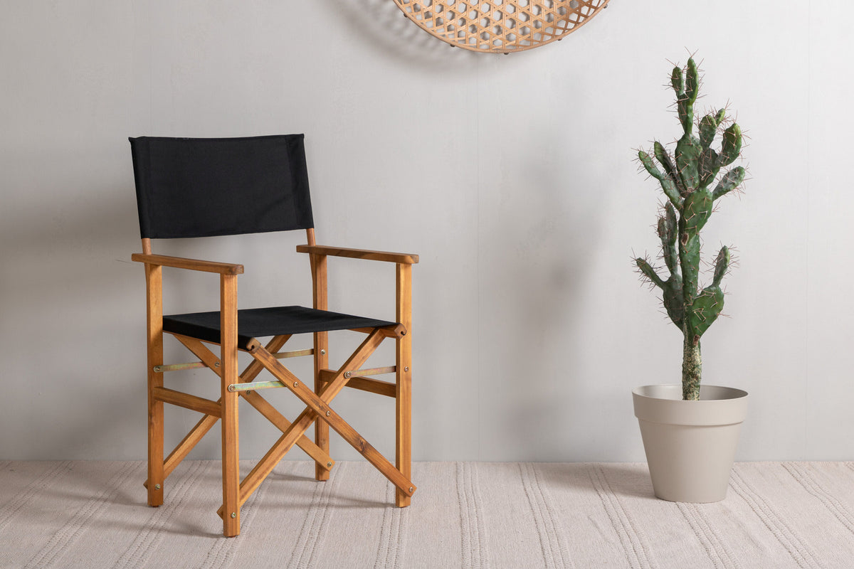 Marion Stuhl in Natur präsentiert im Onlineshop von KAQTU Design AG. Gartenstuhl mit Armlehnen ist von Venture Home