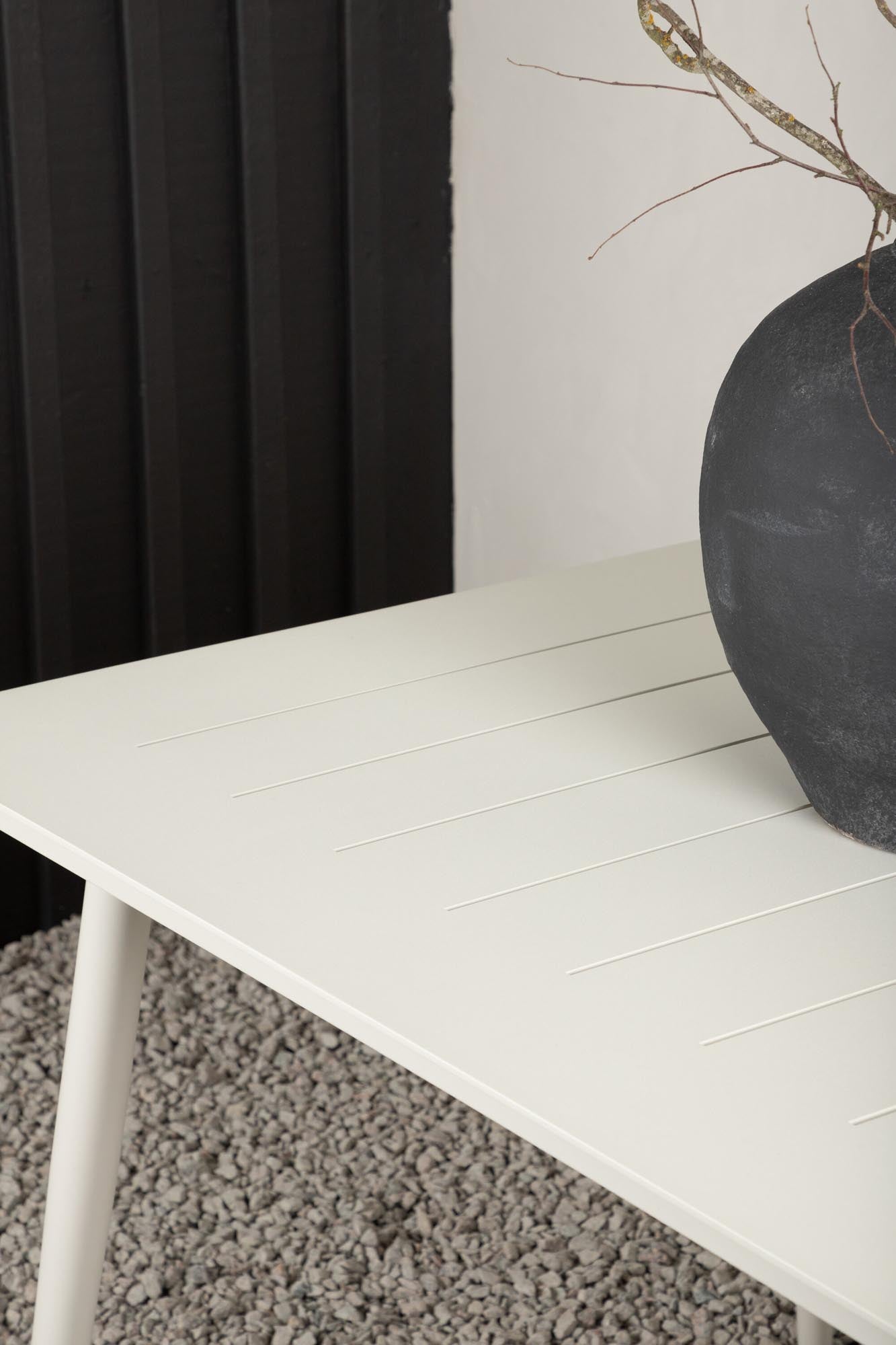 Gartentisch Lina von Venture Home: Eleganter, wetterfester Aluminiumtisch in Beige, 200x90 cm – perfekt für entspannte Stunden im Freien.