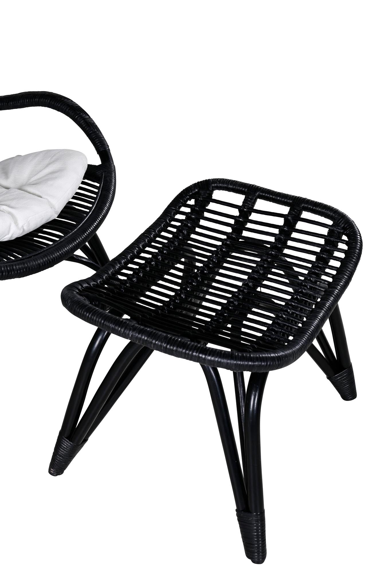 Ella Lounge Stuhl in Black präsentiert im Onlineshop von KAQTU Design AG. Outdoor-Sessel ist von Venture Home
