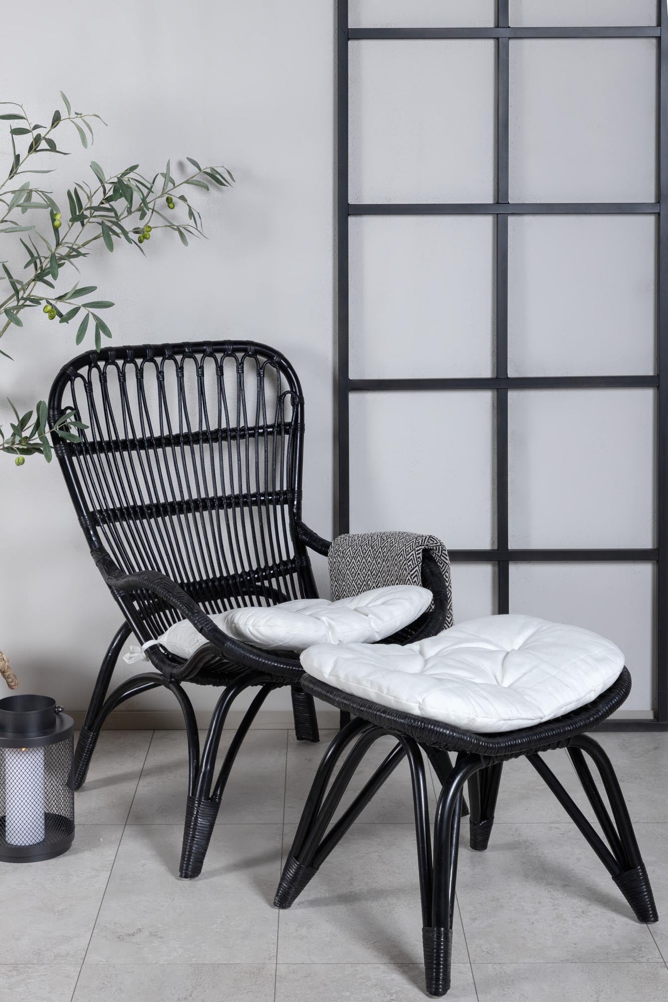 Ella Lounge Stuhl in Black präsentiert im Onlineshop von KAQTU Design AG. Outdoor-Sessel ist von Venture Home
