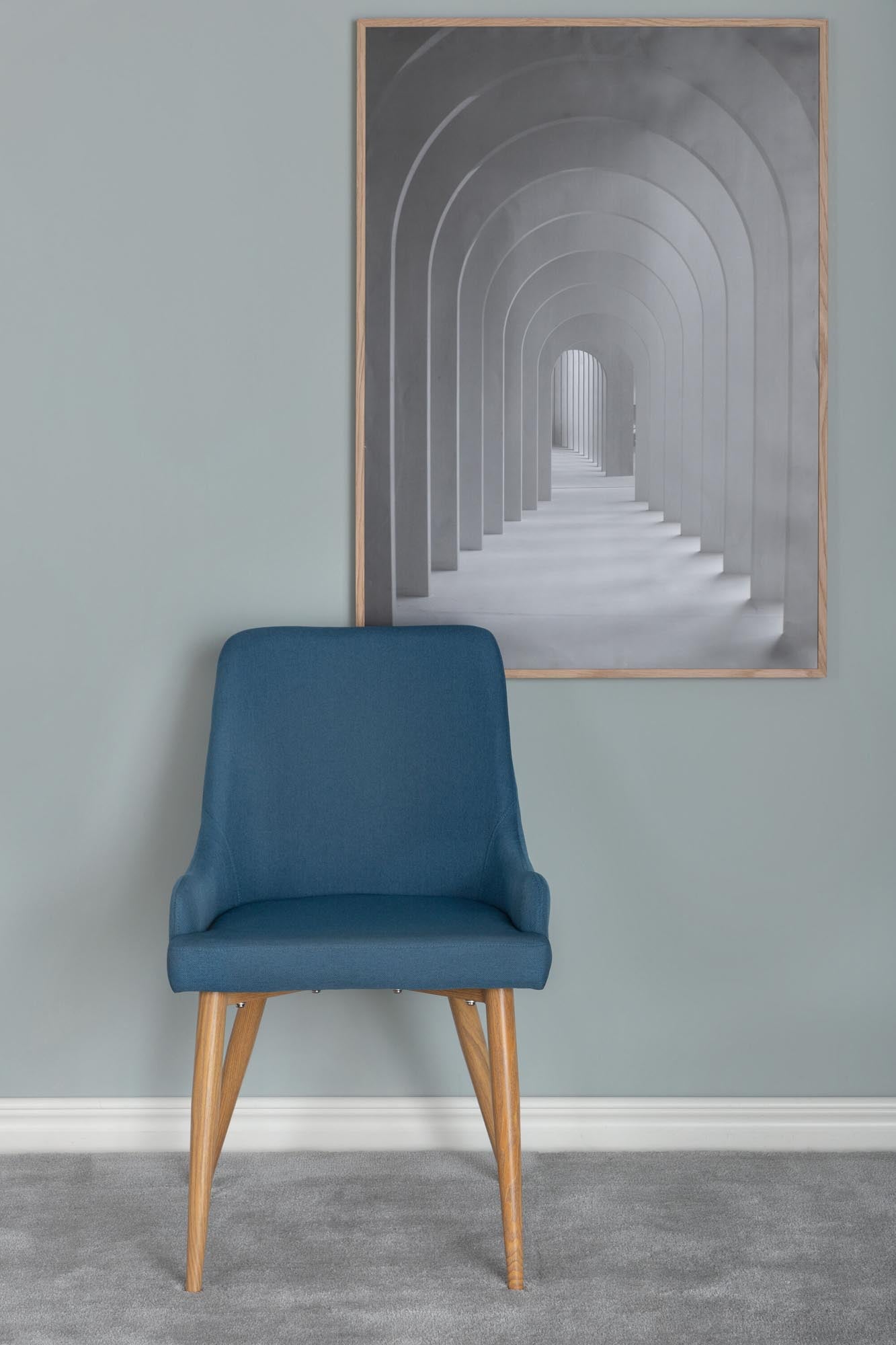 Plaza Stuhl in Blau / Natur präsentiert im Onlineshop von KAQTU Design AG. Stuhl ist von Venture Home