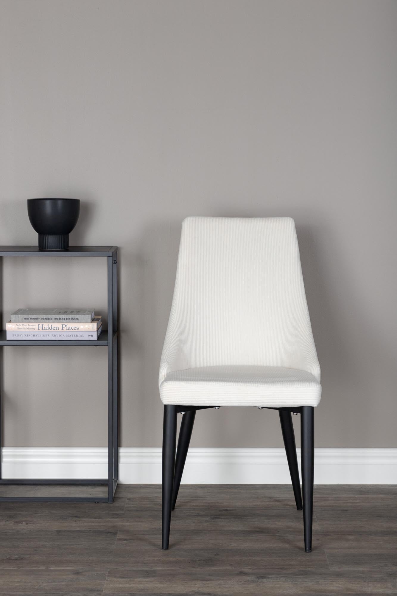 Leone Stuhl in Beige präsentiert im Onlineshop von KAQTU Design AG. Stuhl ist von Venture Home