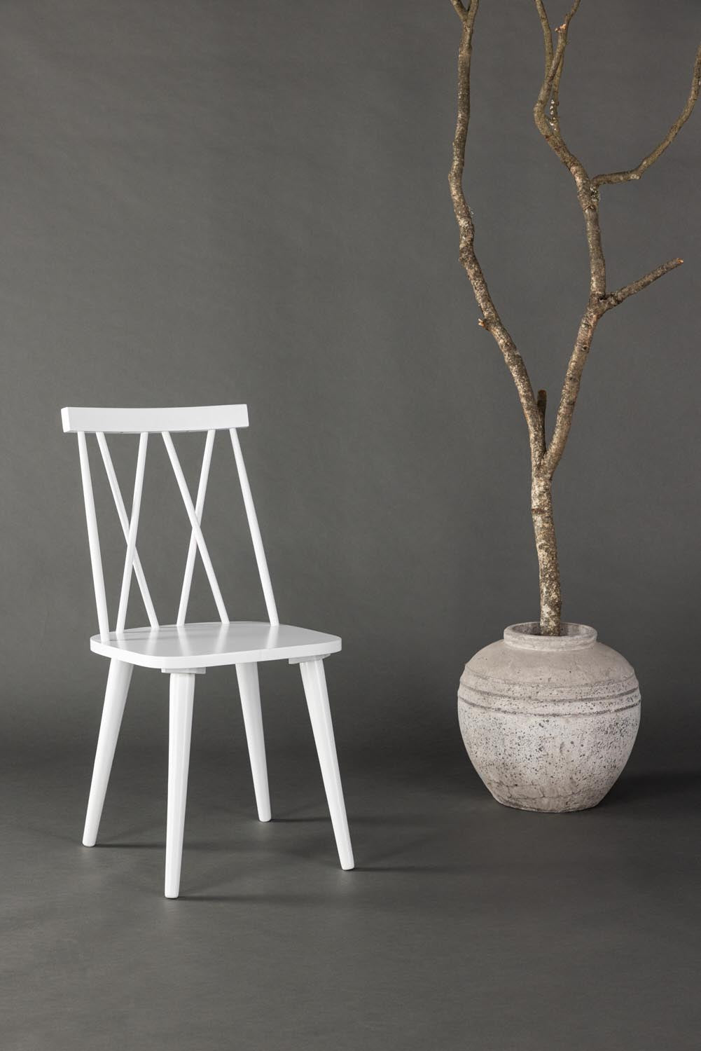 Mariette Esszimmerstuhl in Weiss präsentiert im Onlineshop von KAQTU Design AG. Stuhl ist von Venture Home