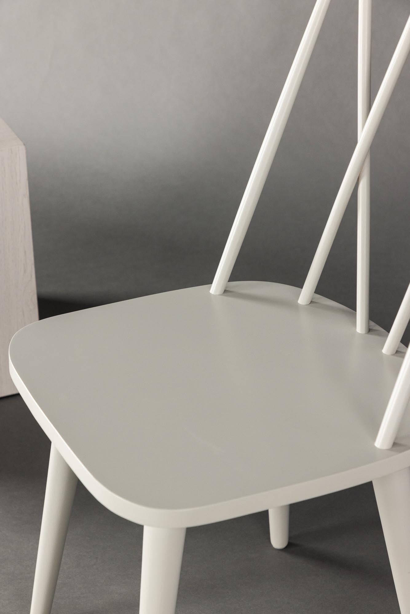 Stilvoller Mariette Esszimmerstuhl von Venture Home: Hochwertiges Gummibaumholz, ergonomisches Design und vielseitig einsetzbar für jeden Raum.