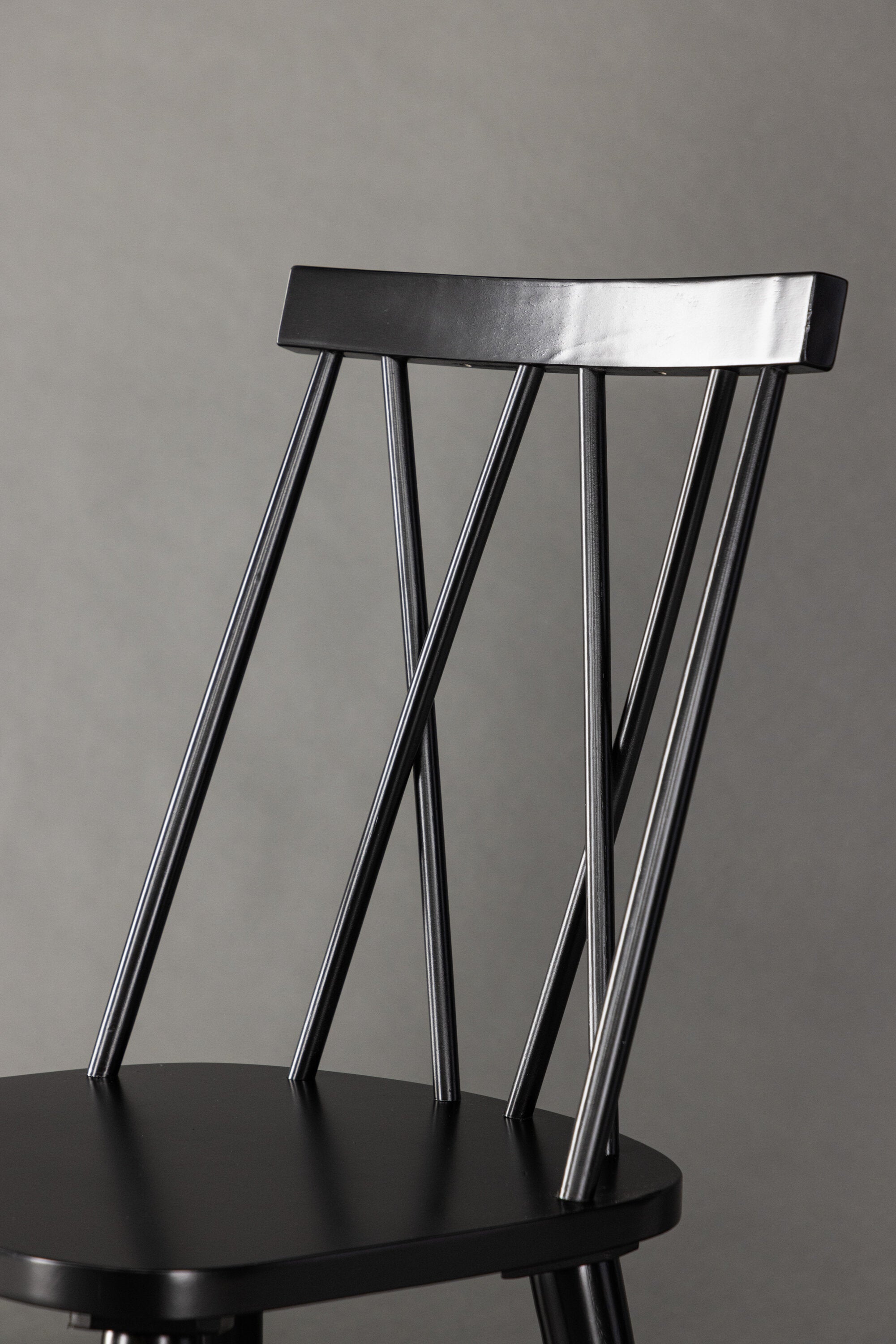 Mariette Esszimmerstuhl in Schwarz präsentiert im Onlineshop von KAQTU Design AG. Stuhl ist von Venture Home