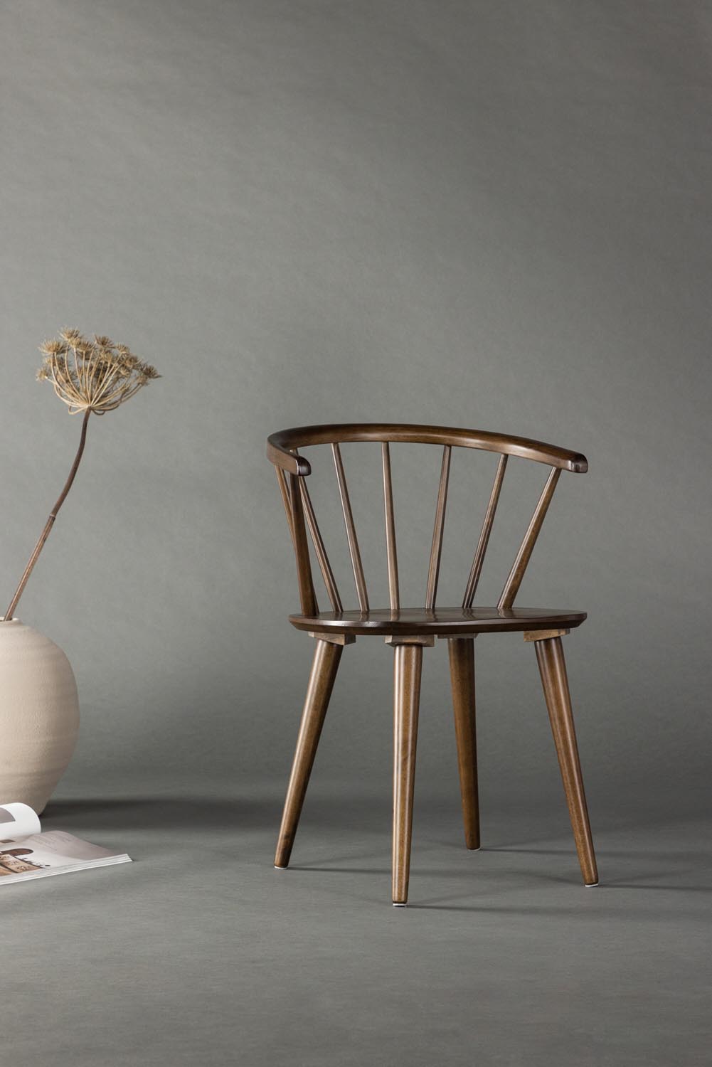 Bobby Esszimmerstuhl in Mokka präsentiert im Onlineshop von KAQTU Design AG. Schalenstuhl ist von Venture Home