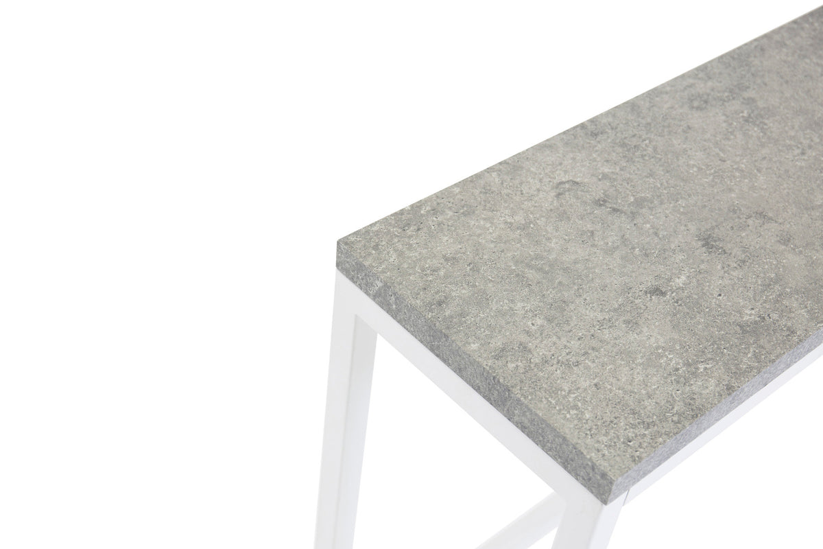 Rise Beistelltisch in Grau / Weiss präsentiert im Onlineshop von KAQTU Design AG. Beistelltisch ist von Venture Home