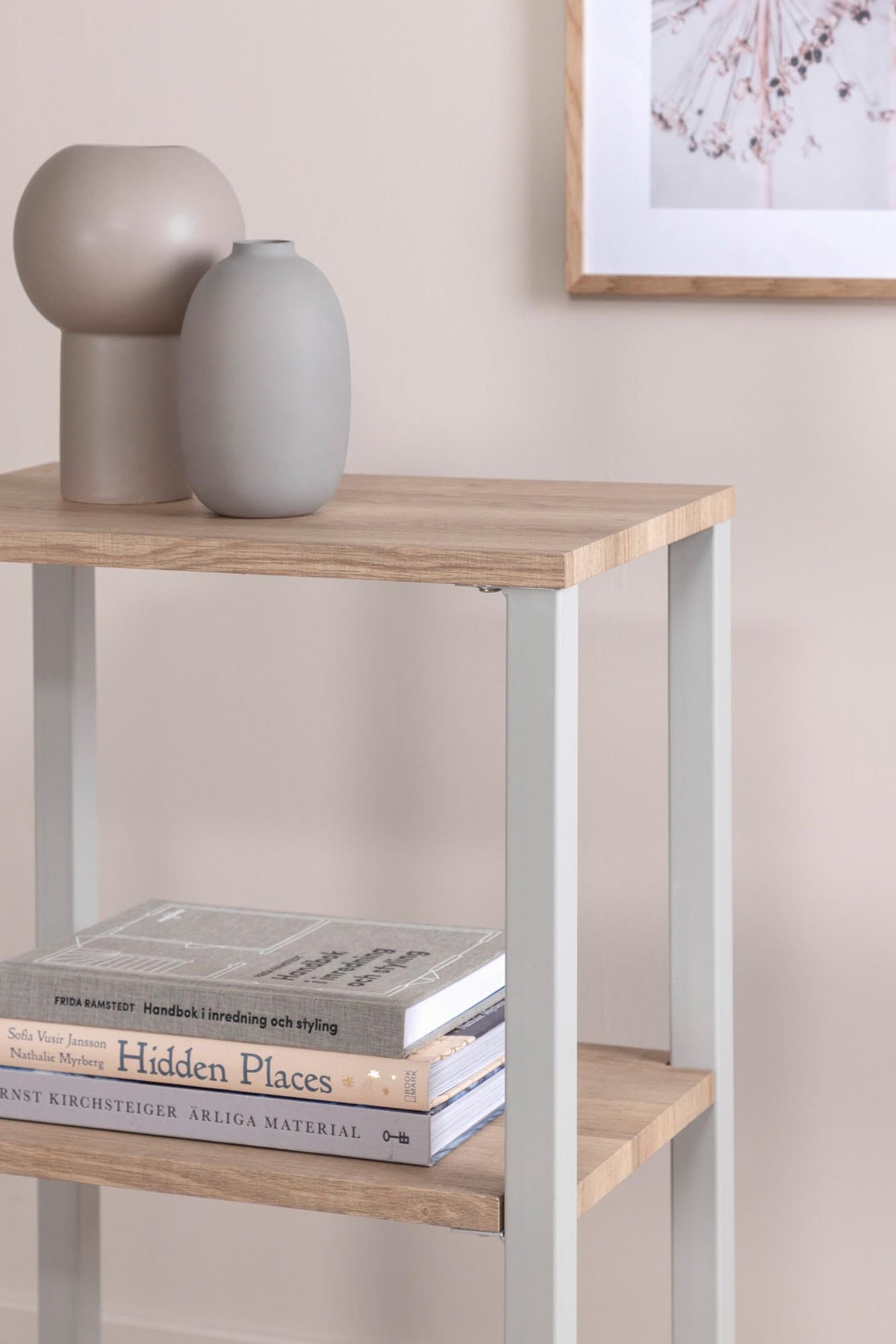Rise Nachttisch in Natur präsentiert im Onlineshop von KAQTU Design AG. Nachttisch ist von Venture Home