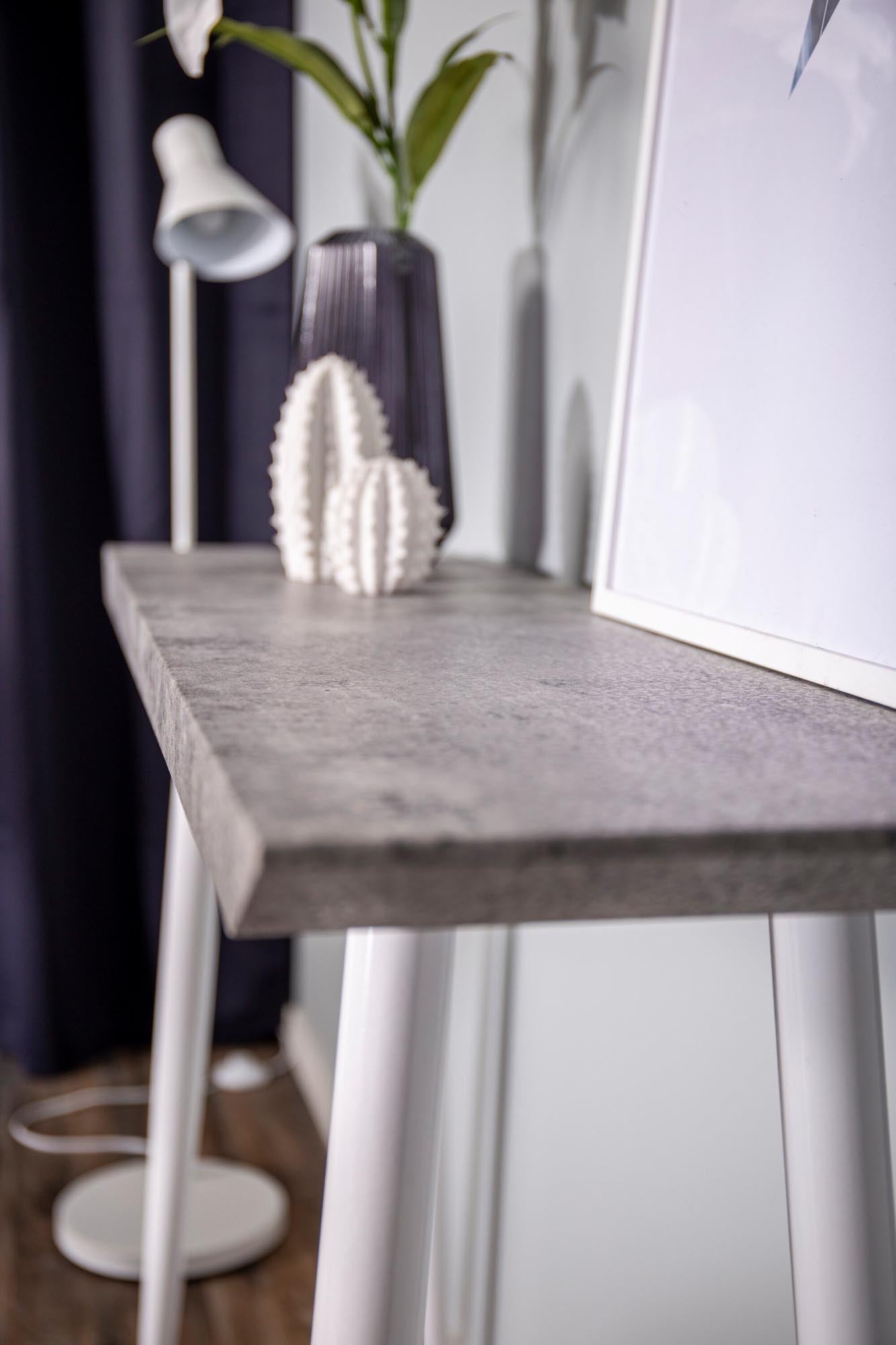 Edge Beistelltisch in Weiss präsentiert im Onlineshop von KAQTU Design AG. Beistelltisch ist von Venture Home