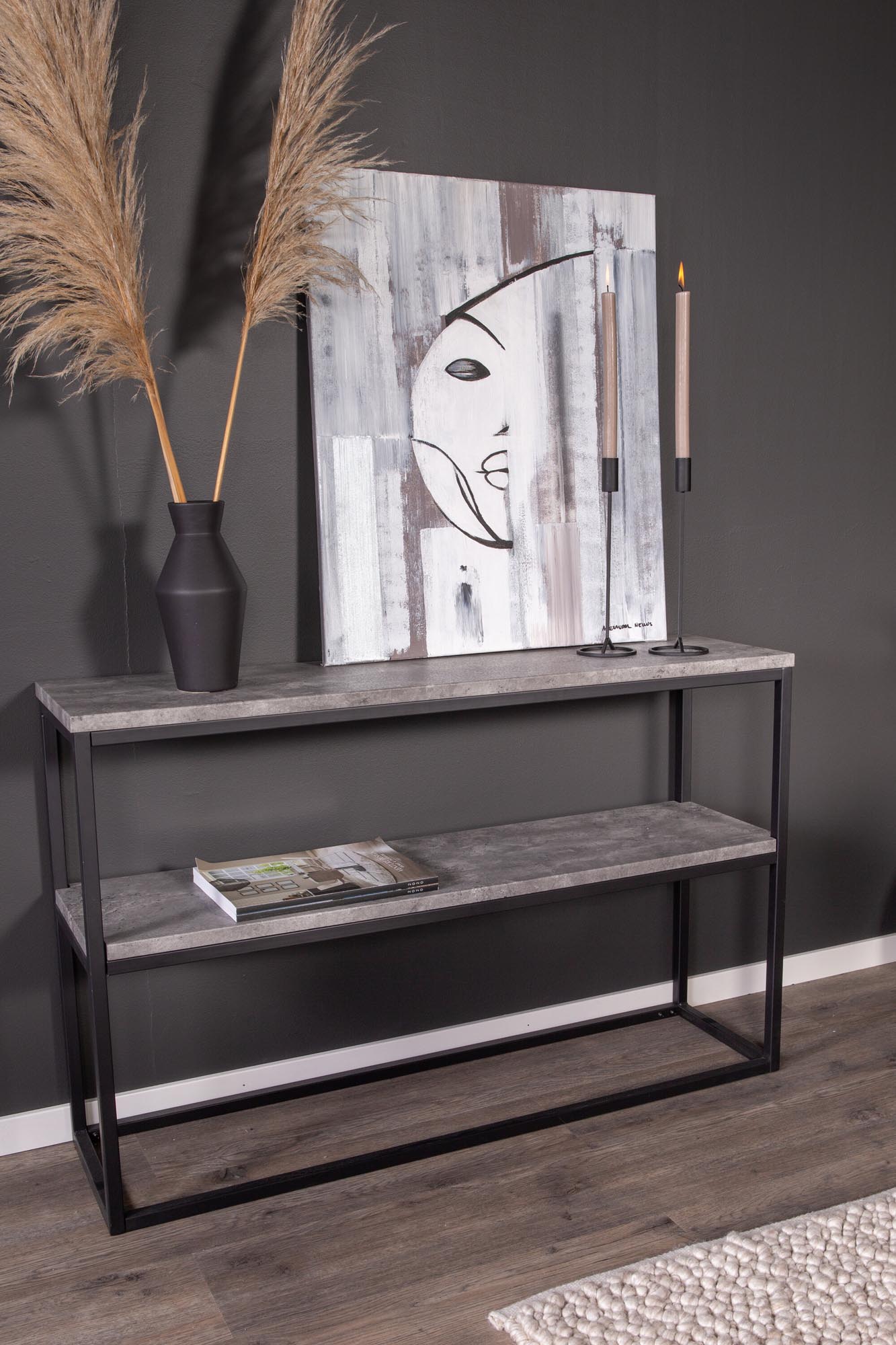 Stylischer Rise Beistelltisch von Venture Home: Hochwertige Materialien, modernes Design und praktische Regale für jeden Wohnbereich.