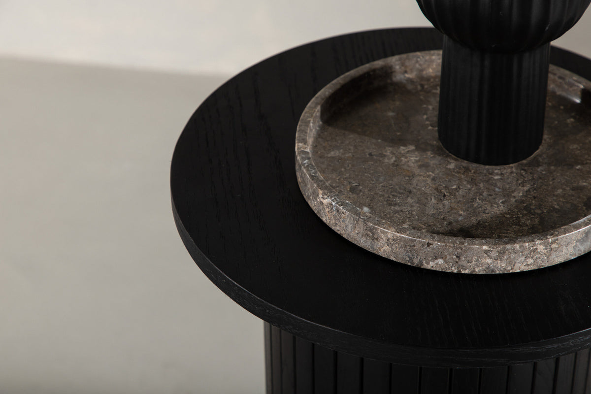 Bianca Beistelltisch in Schwarz präsentiert im Onlineshop von KAQTU Design AG. Beistelltisch ist von Venture Home