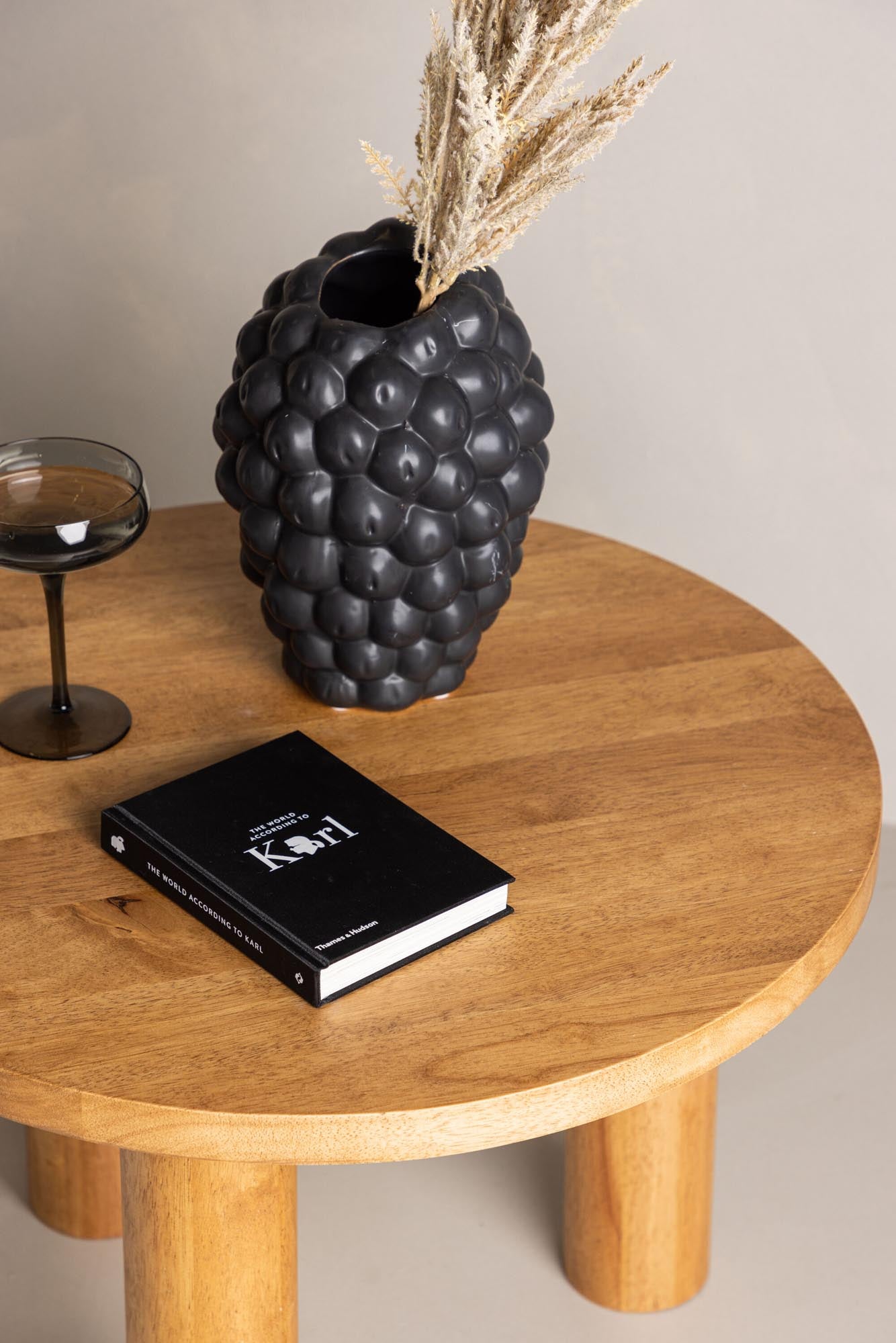 Duxbury Beistelltisch in Braun präsentiert im Onlineshop von KAQTU Design AG. Beistelltisch ist von Venture Home