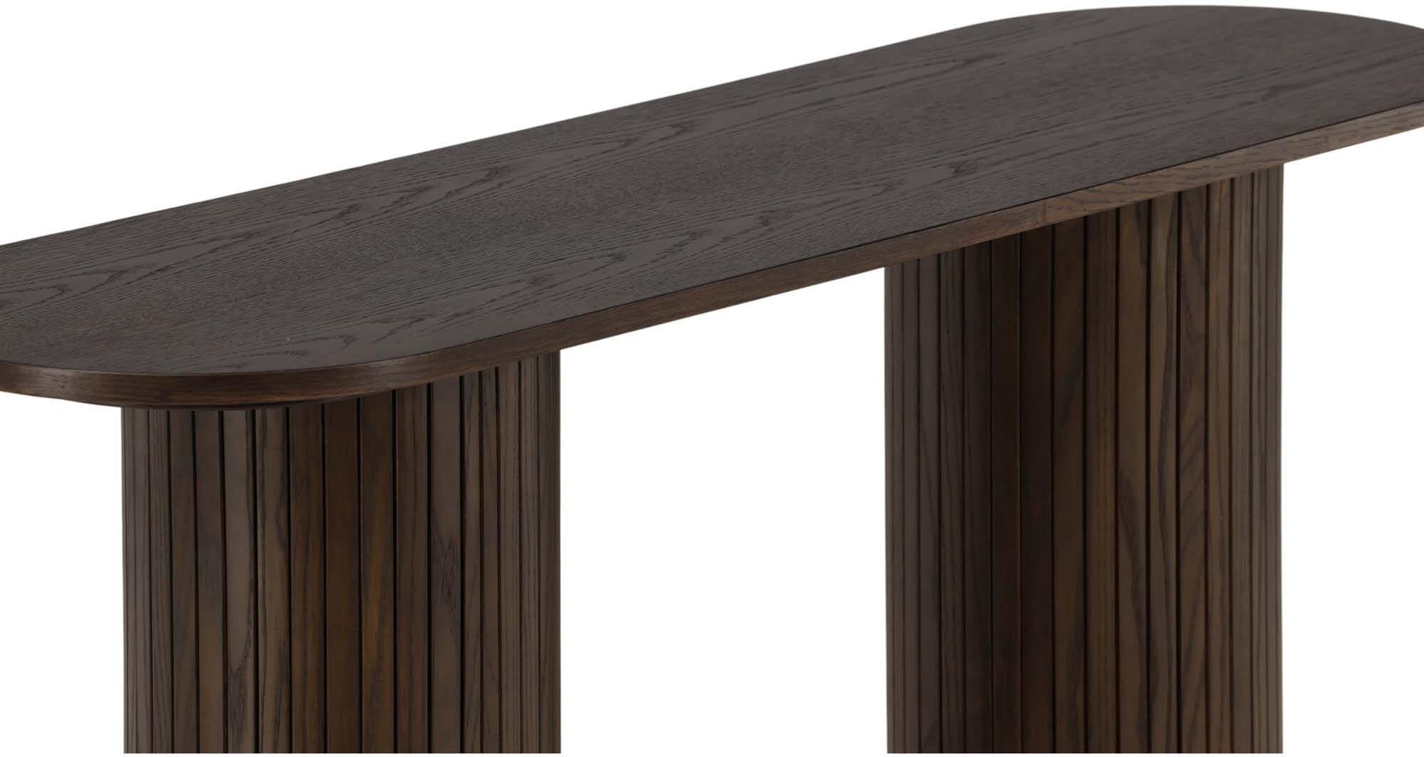 Stilvoller Bianca Konsolentisch von Venture Home, ideal für Flur und Wohnzimmer. Hochwertige Materialien und modernes Design vereinen Funktionalität und Eleganz.