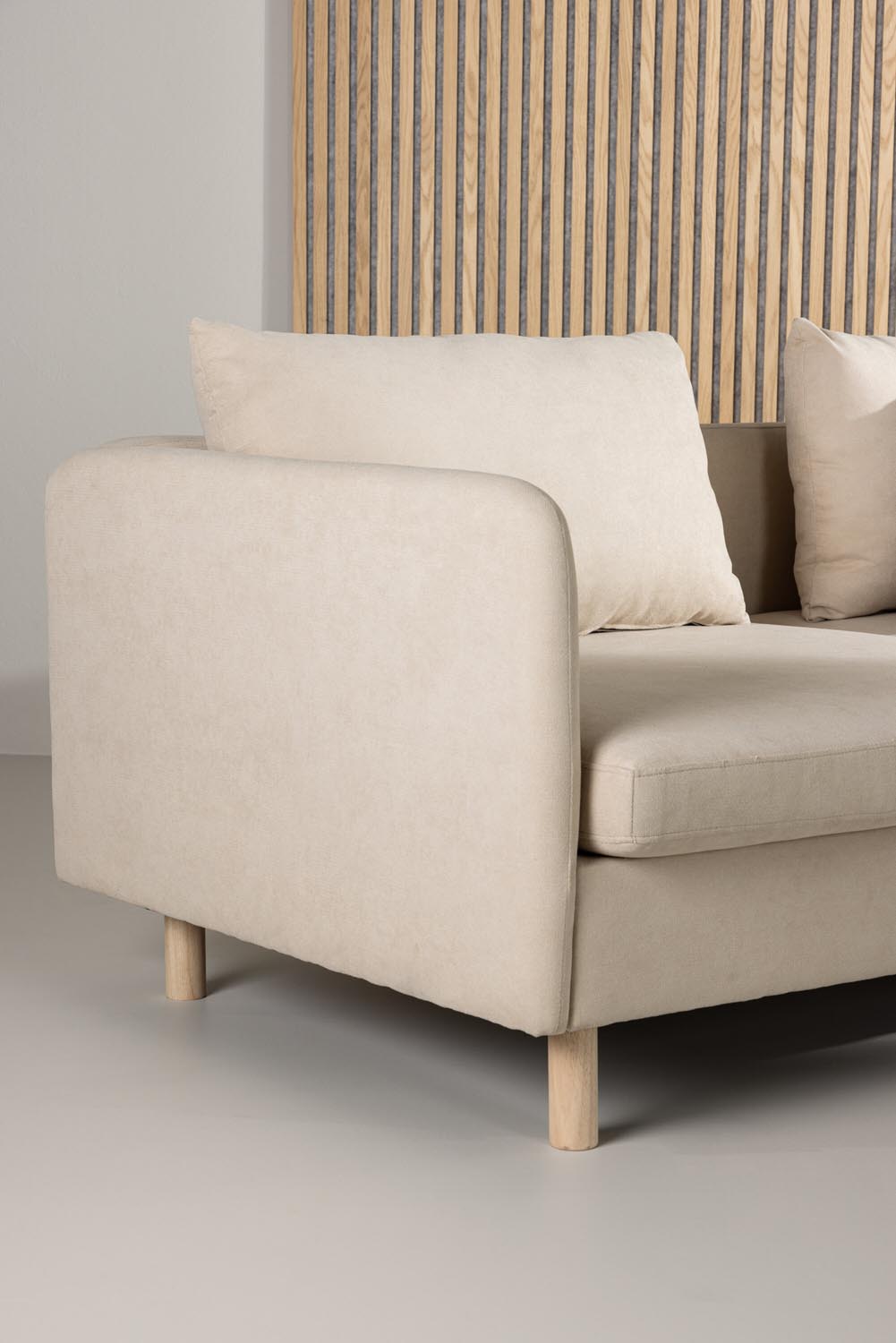 Zero 2-Seat Sofa in Beige präsentiert im Onlineshop von KAQTU Design AG. 2er Sofa ist von Venture Home