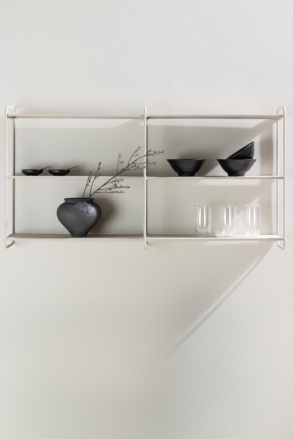Lyon Regal in Beige präsentiert im Onlineshop von KAQTU Design AG. Standregal ist von Venture Home