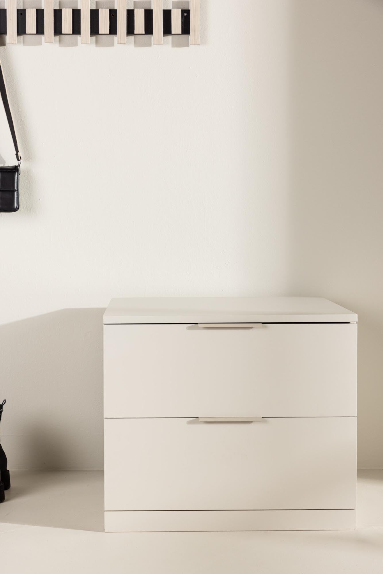 Stilvolles Nice Cabinet von Venture Home für moderne Einrichtung.