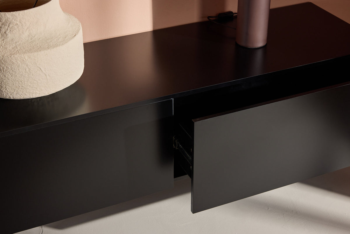Frihamn Kommode in Schwarz präsentiert im Onlineshop von KAQTU Design AG. Sideboard ist von Venture Home