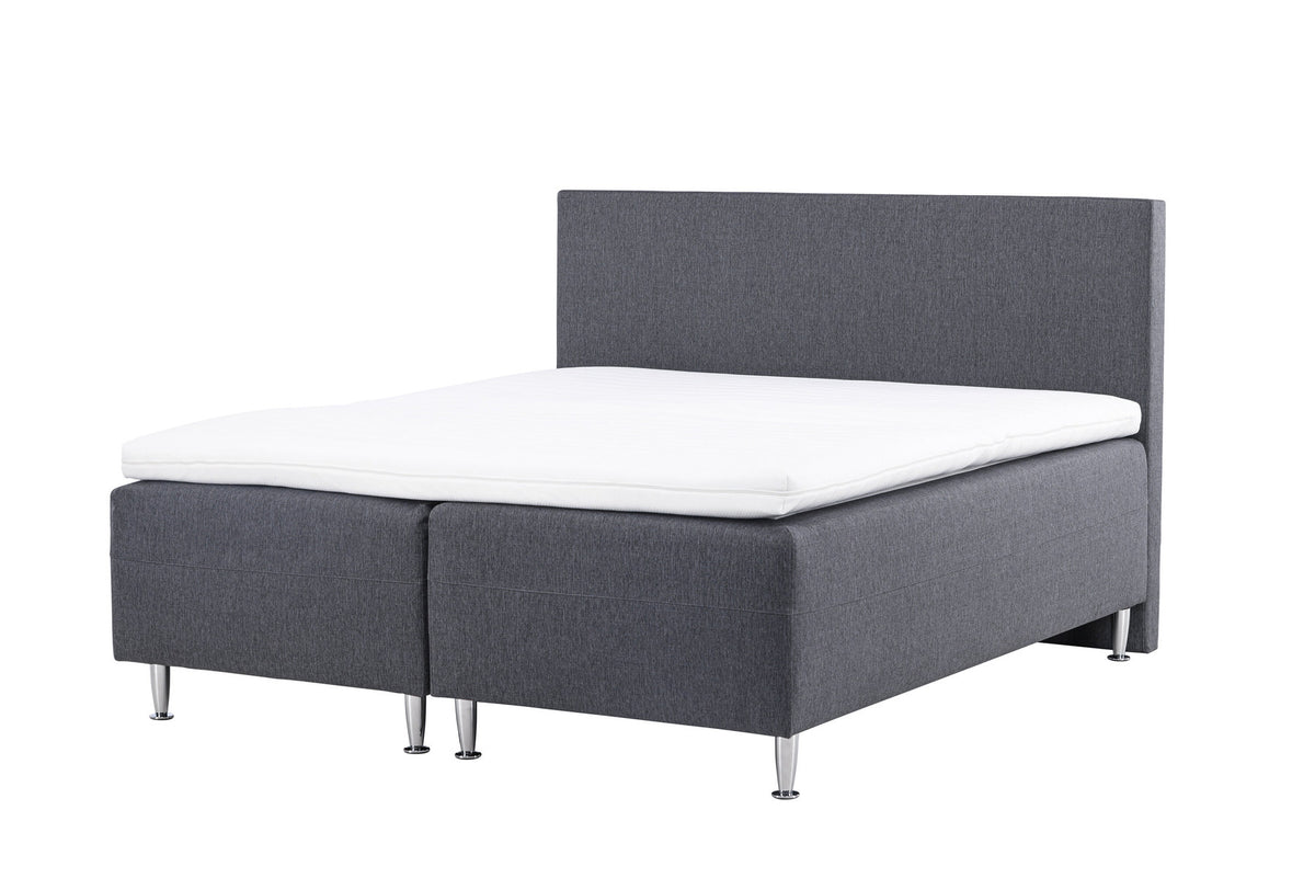 Bett Mesa in Dunkelgrau präsentiert im Onlineshop von KAQTU Design AG. Bett ist von Venture Home