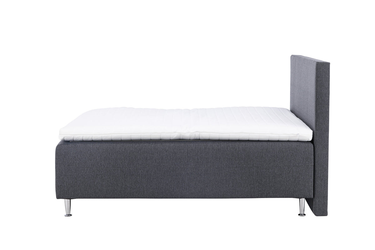 Bett Mesa in Dunkelgrau präsentiert im Onlineshop von KAQTU Design AG. Bett ist von Venture Home