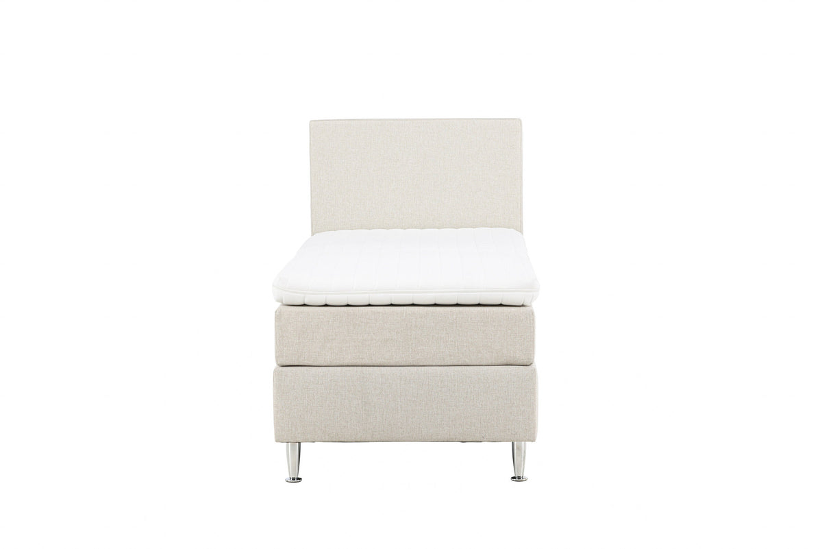 Bett Toledo in Beige präsentiert im Onlineshop von KAQTU Design AG. Bett ist von Venture Home
