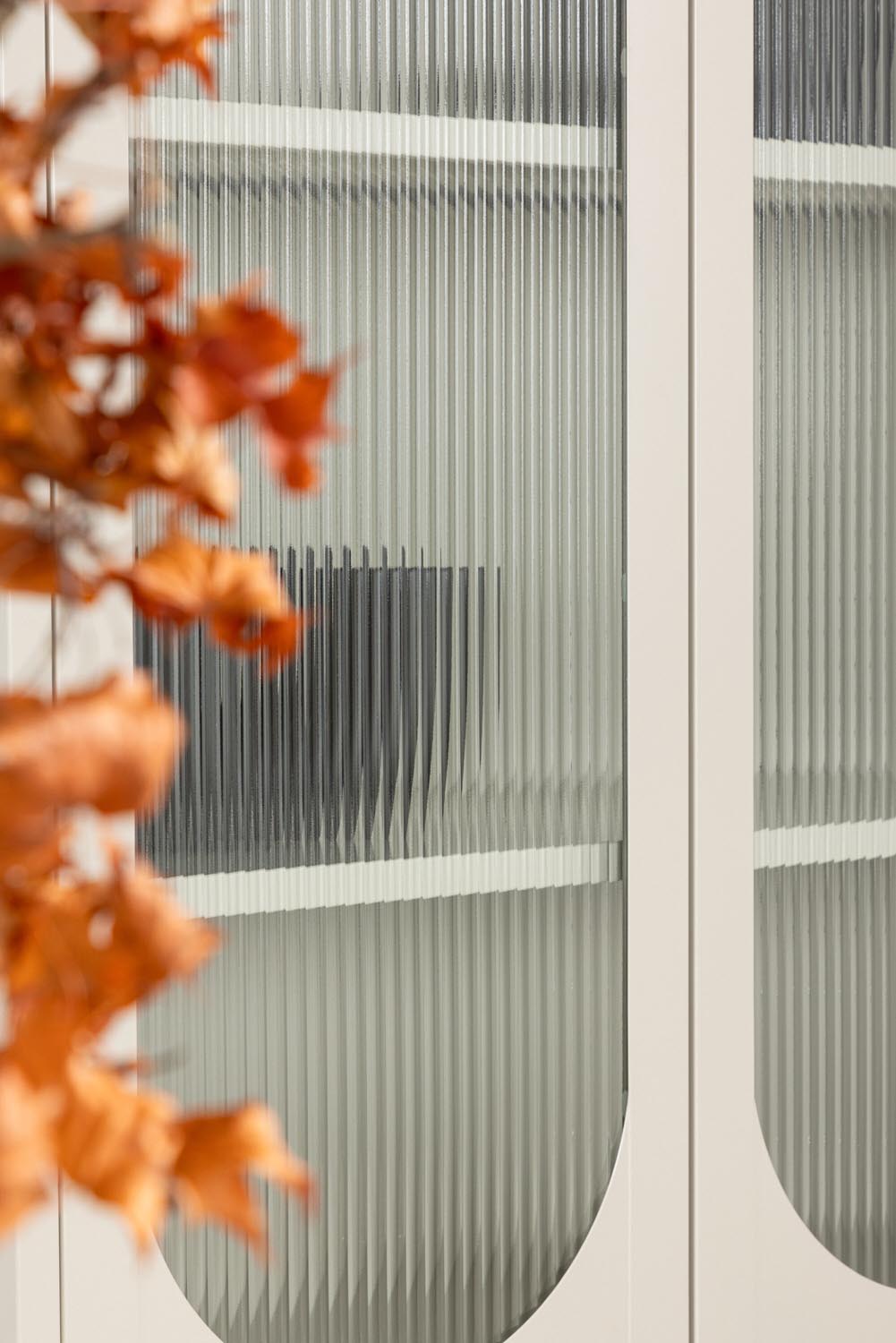 Lima Kabinett in Beige präsentiert im Onlineshop von KAQTU Design AG. Cabinet ist von Venture Home