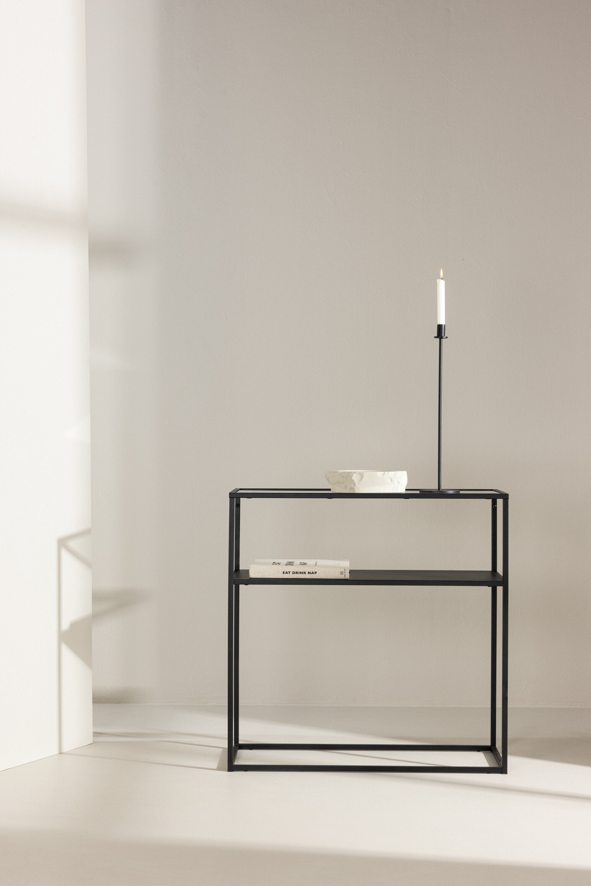 Bogóta Beistelltisch in Schwarz präsentiert im Onlineshop von KAQTU Design AG. Beistelltisch ist von Venture Home