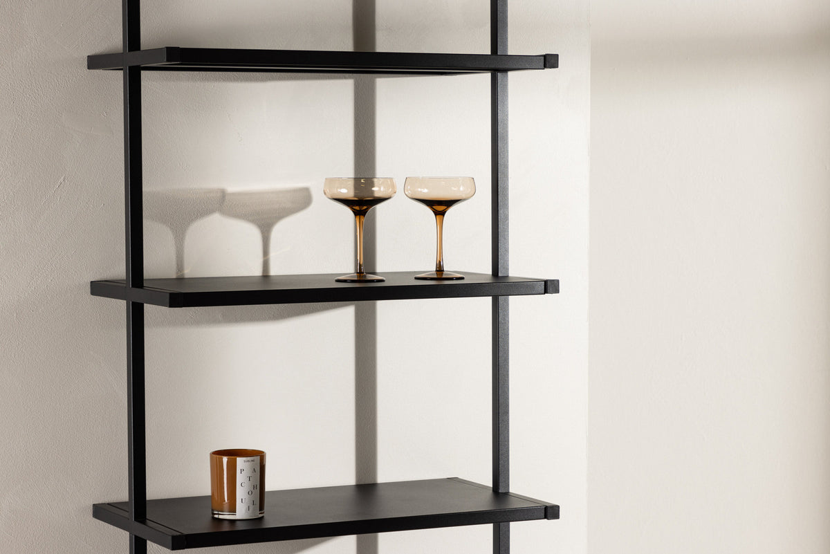 Caracas Regal in Schwarz präsentiert im Onlineshop von KAQTU Design AG. Wandregal ist von Venture Home