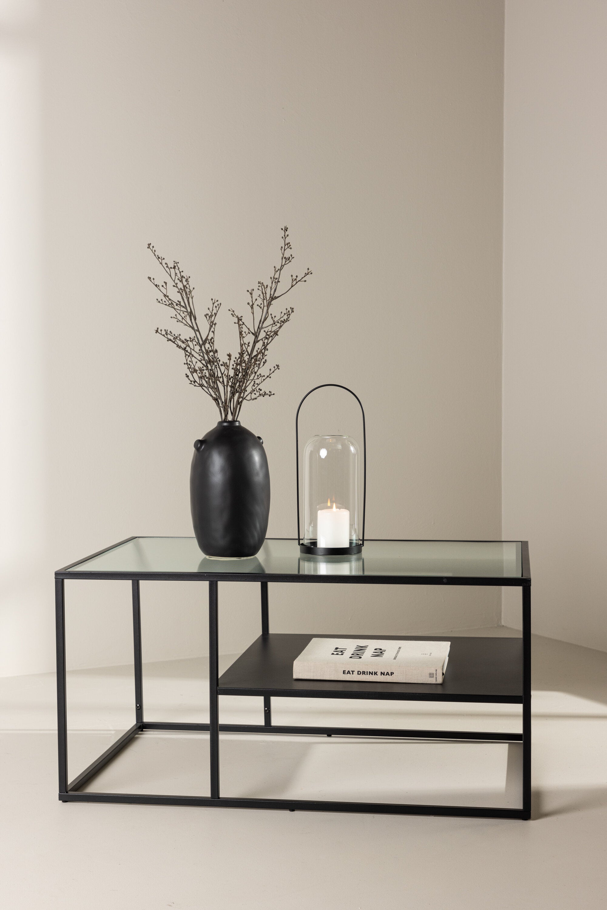 Campinas Coffee Tisch in Schwarz präsentiert im Onlineshop von KAQTU Design AG. Beistelltisch ist von Venture Home