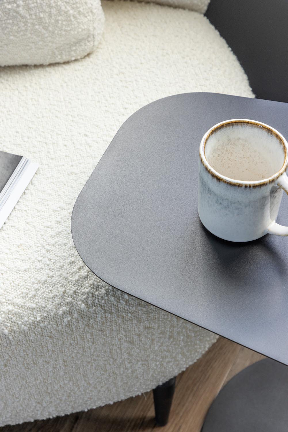 San Jose Beistelltisch in Schwarz präsentiert im Onlineshop von KAQTU Design AG. Beistelltisch ist von Venture Home