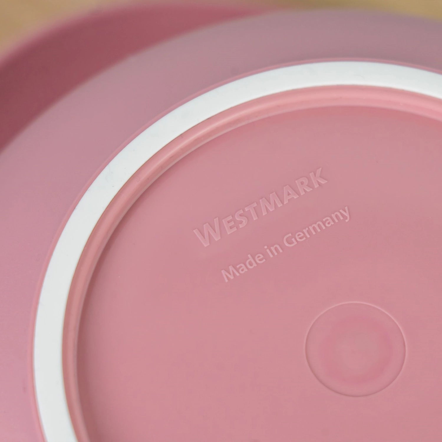 Praktische Rührschüssel in sanftem Rosa von Westmark, perfekt zum Mischen und Zubereiten von Zutaten mit einem Fassungsvermögen von 3,5 Litern.