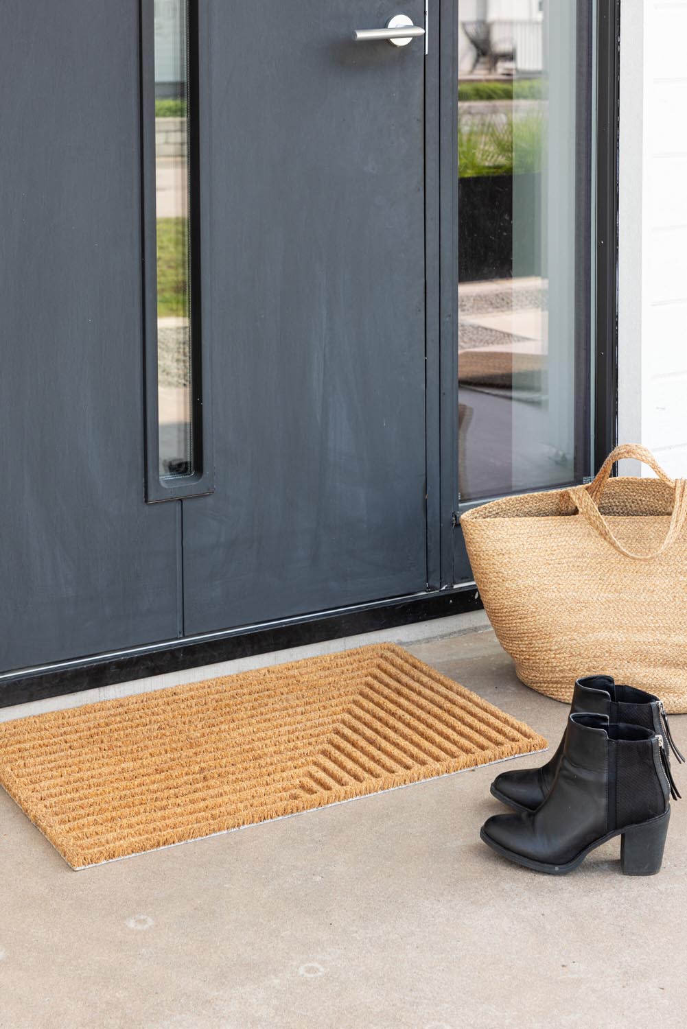Jon Carpet in Natur präsentiert im Onlineshop von KAQTU Design AG. Türmatte ist von Venture Home