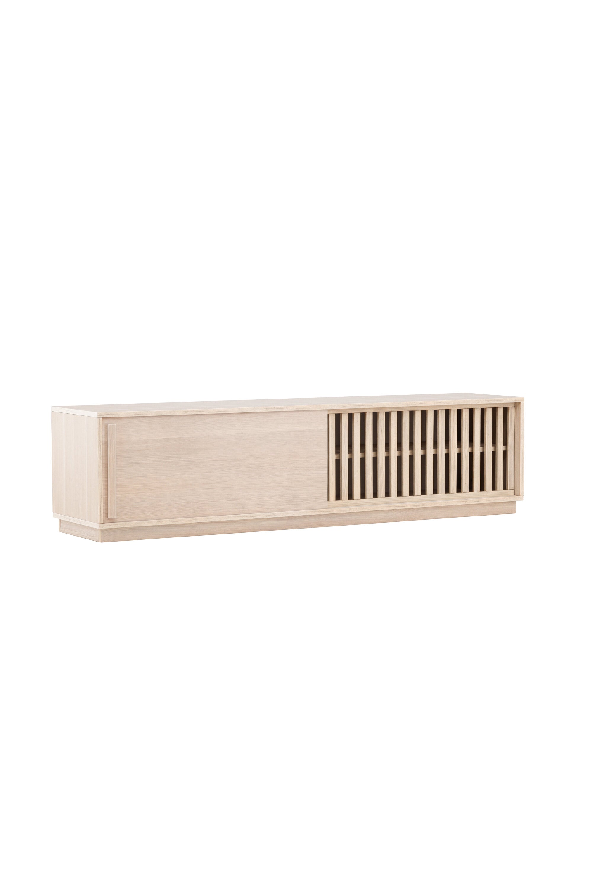 Lugo TV Sideboard in Tünchen präsentiert im Onlineshop von KAQTU Design AG. TV-Möbel ist von Venture Home