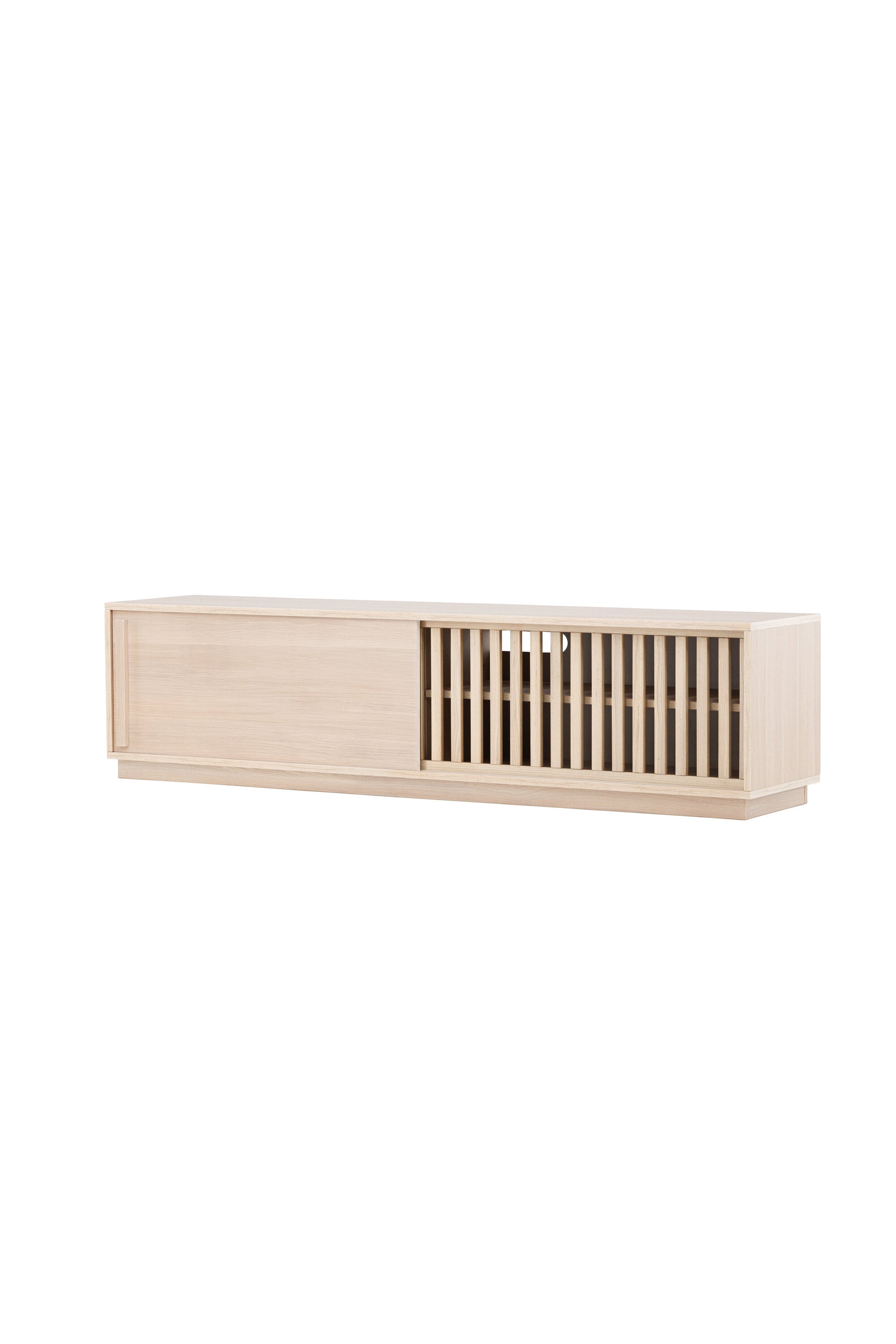 Lugo TV Sideboard in Tünchen präsentiert im Onlineshop von KAQTU Design AG. TV-Möbel ist von Venture Home