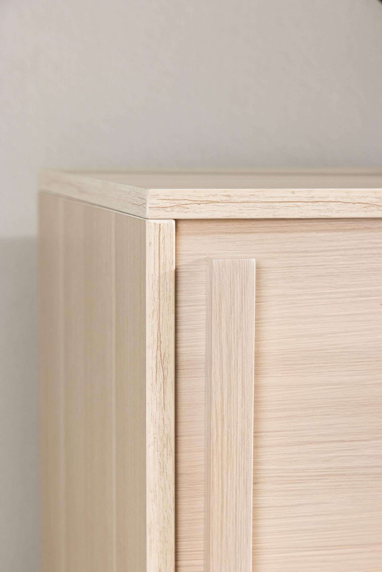 Lugo TV-Sideboard: Elegante Medienmöbel mit vielseitigem Stauraum.