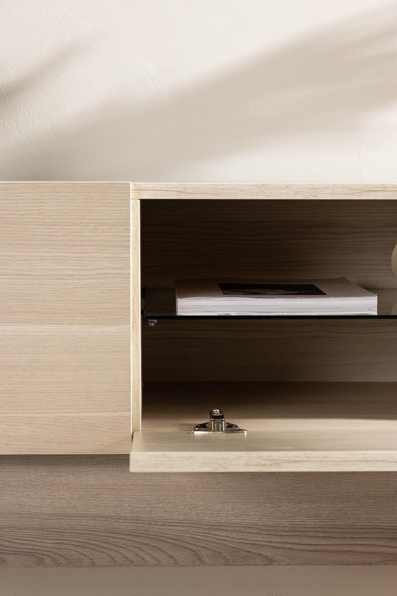 Cuenca TV-Sideboard: Modernes Design mit praktischem Stauraum.