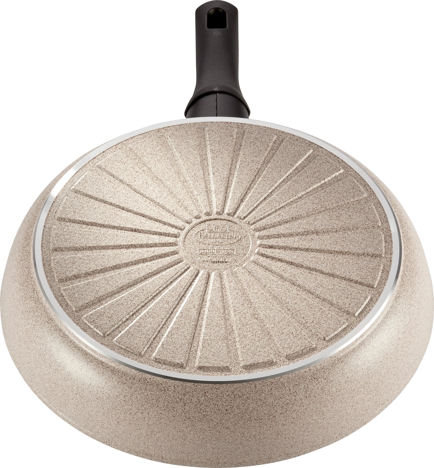 Elegante 32 cm Bratpfanne von Ballarini, perfekt für vielseitige Kochanwendungen und köstliche Gerichte in der heimischen Küche.