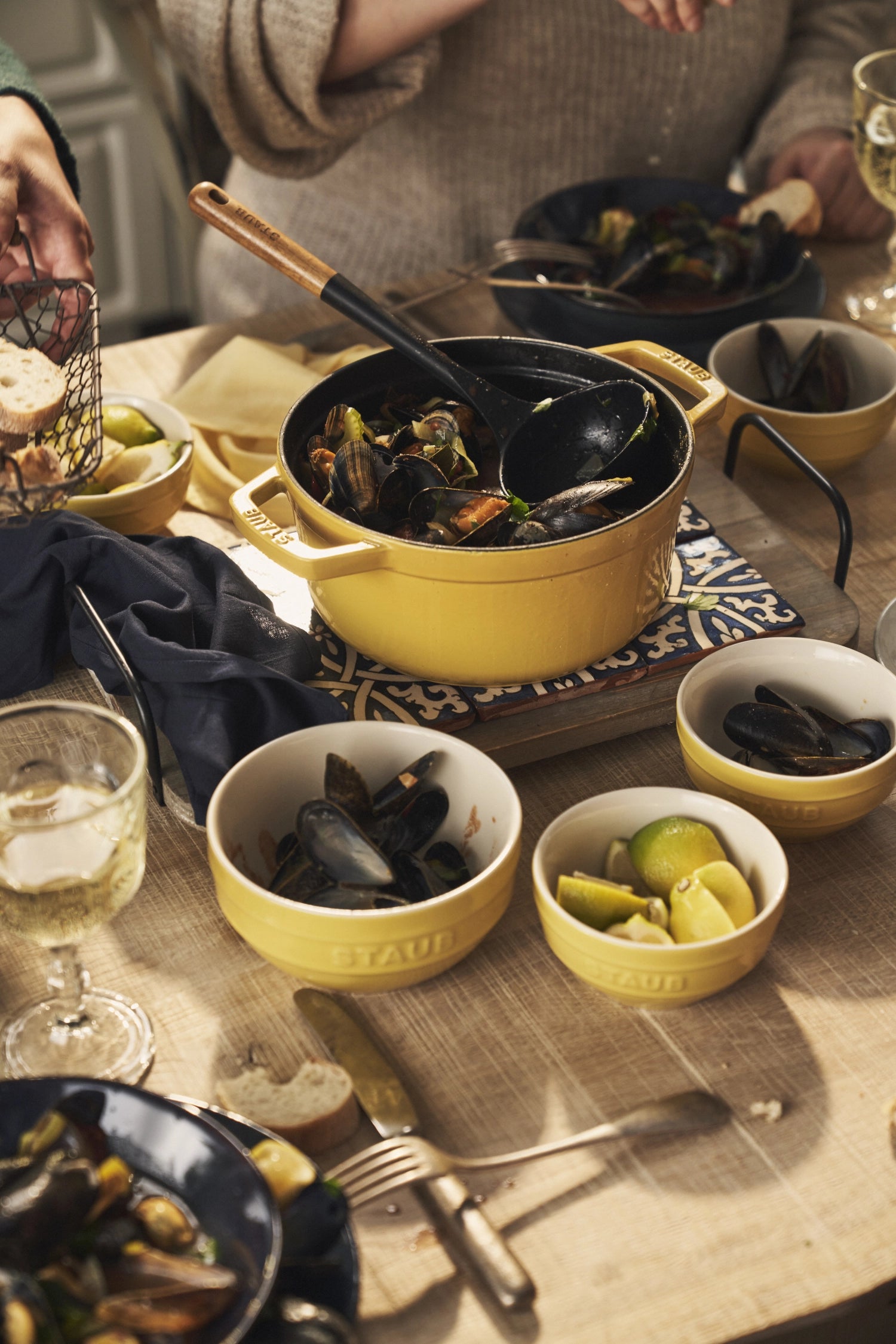 Cocotte 24cm, rund, Citron, Gusseisen 3.7l