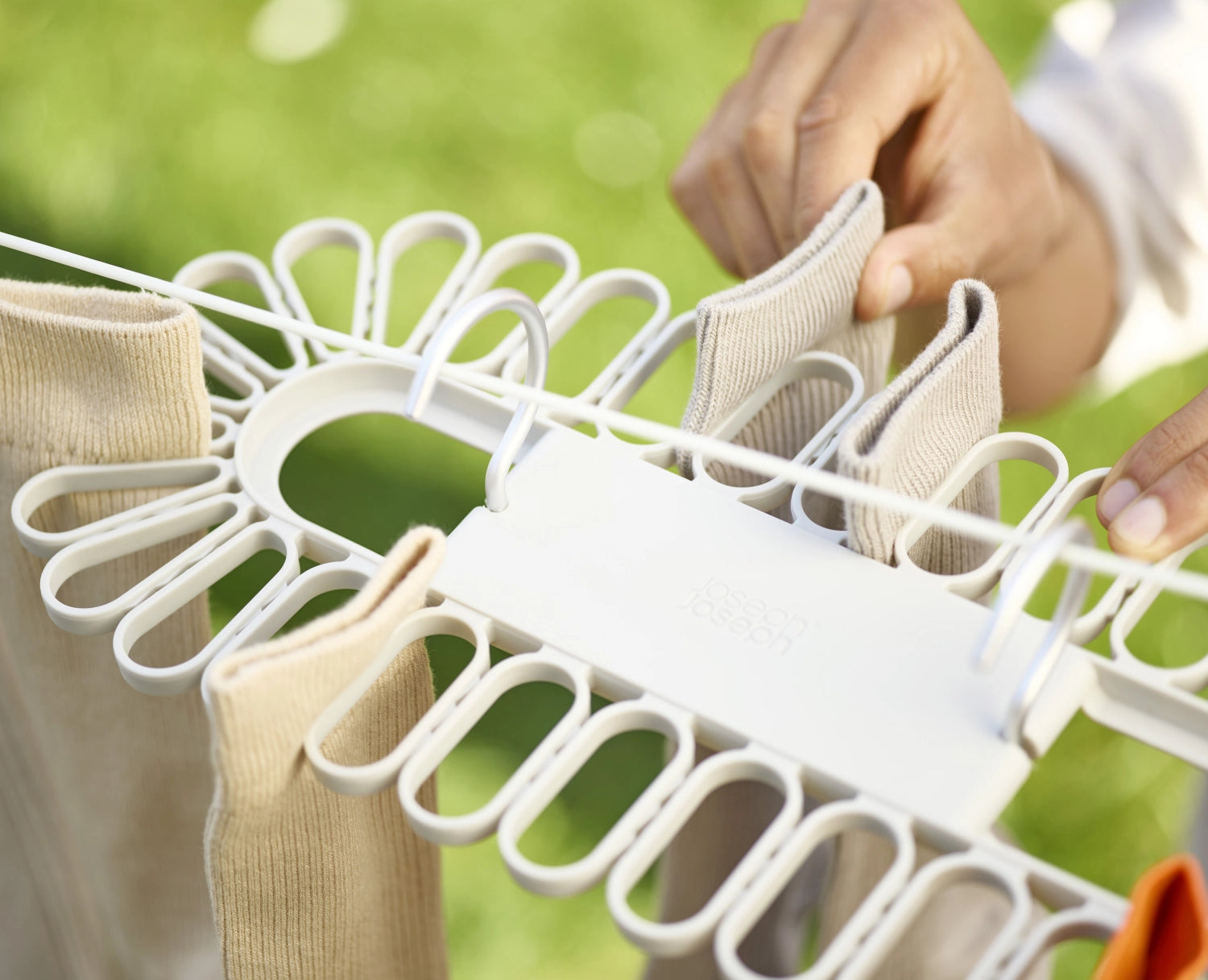 Petal clothes bars for small parts in flower shape for 32 pieces