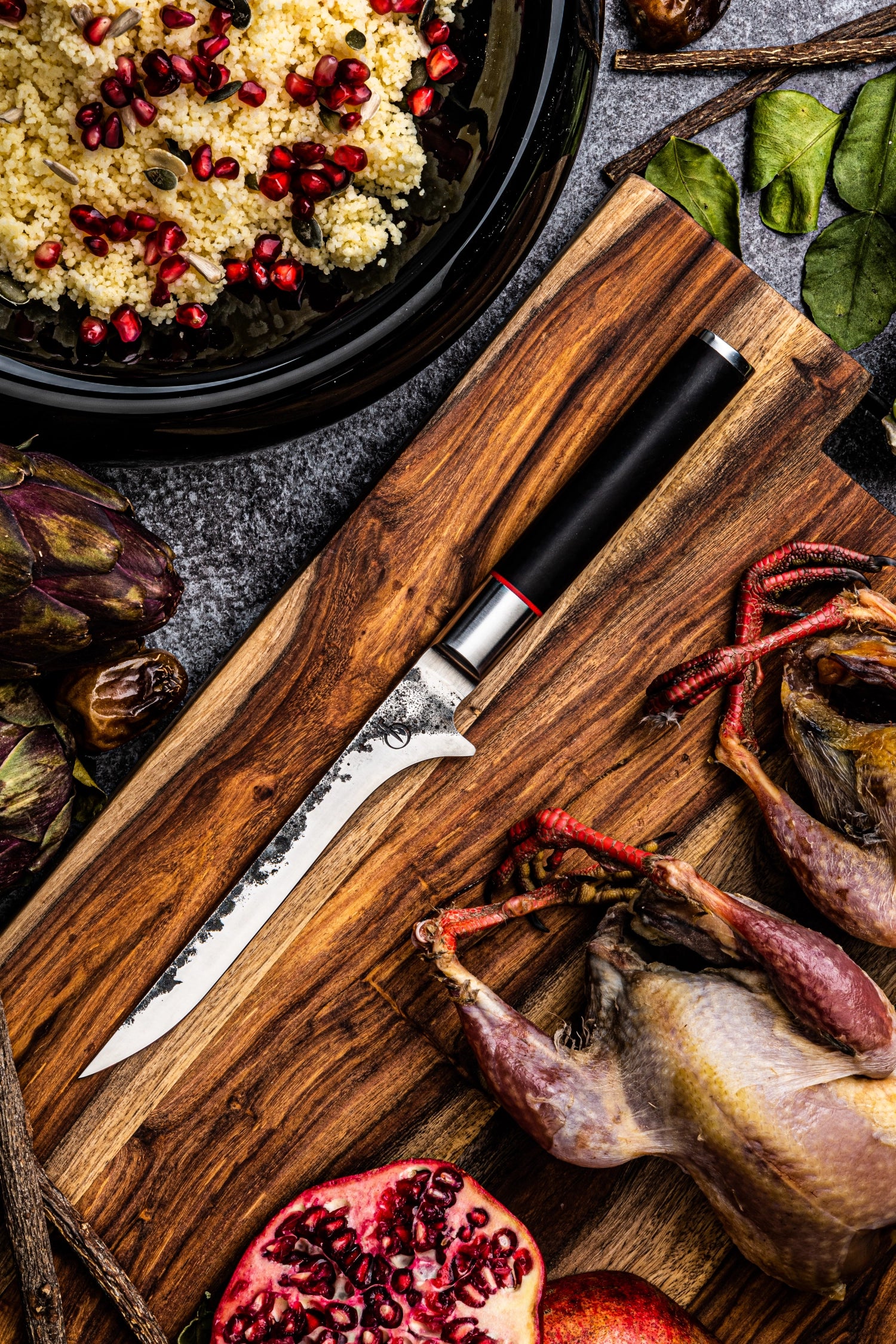 Sebra Ausbeinmesser 15 cm in strahlendem Gelb, perfekt für präzises Schneiden und Ausbeinen von Fleisch, hergestellt von Forged.