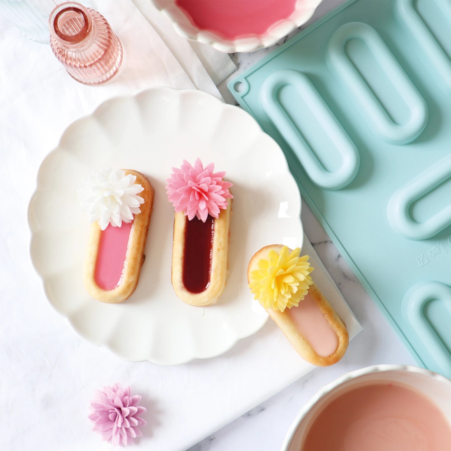 Praktische Silikonform für 6 Löffelbiskuits, perfekt für kreative Backprojekte und köstliche Desserts in der heimischen Küche.