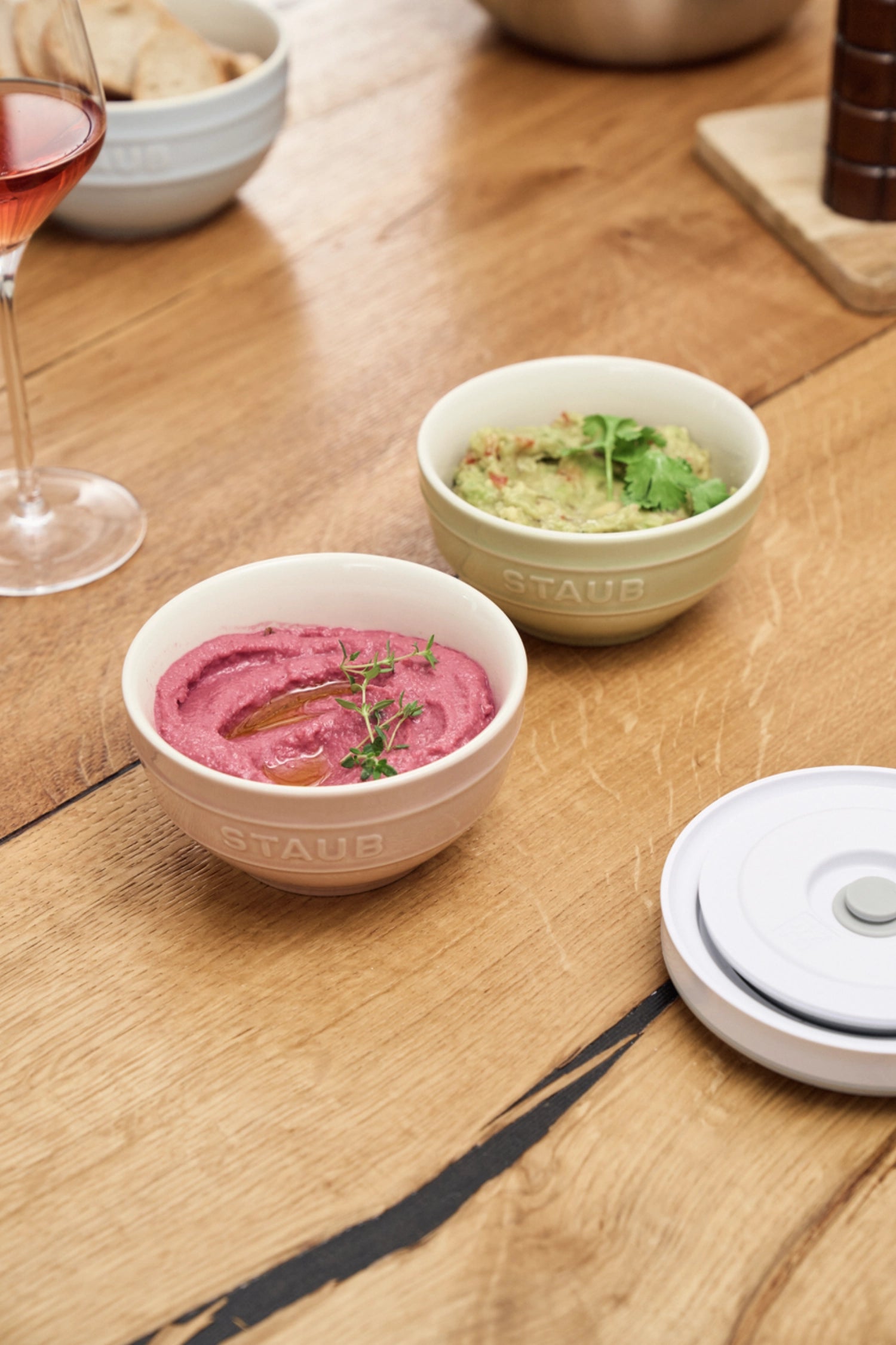 Weißer Vakuumdeckel für 12 cm Fresh & Save Bowls aus robustem ABS, ideal für die frische und sichere Lagerung von Lebensmitteln.