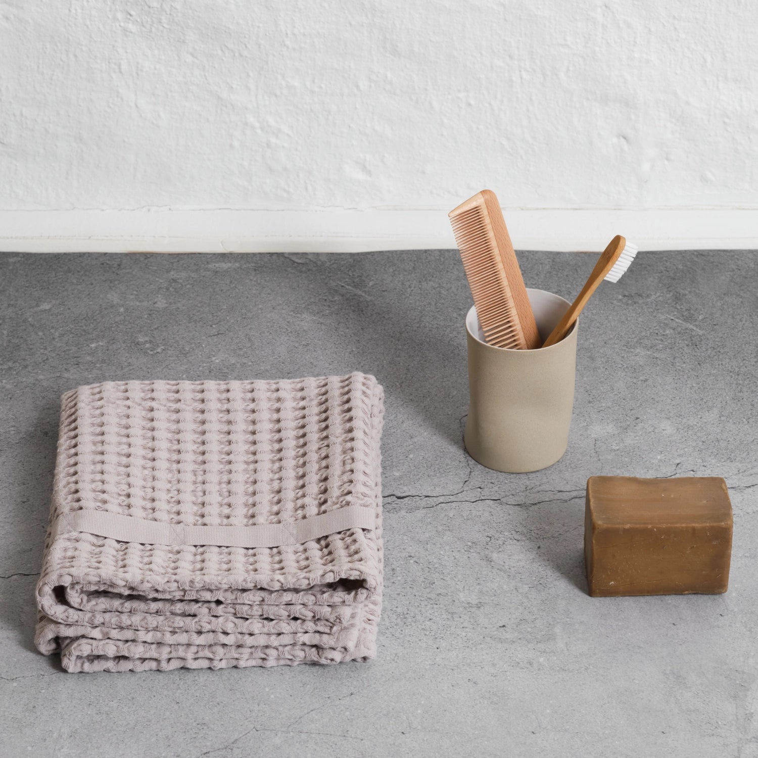 Big Waffle Handtuch 50x75cm dusty lavendel Biobaumwolle