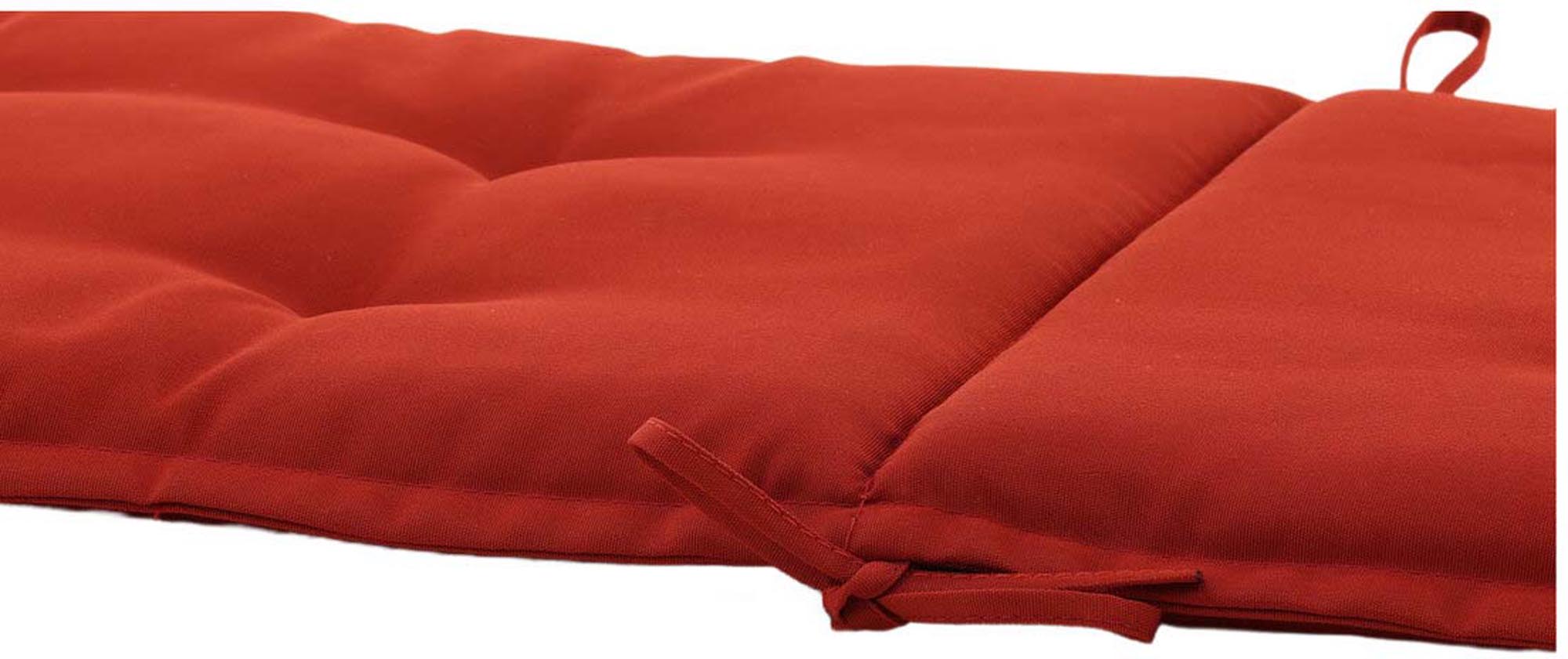 Kissen 5 pos in Rot präsentiert im Onlineshop von KAQTU Design AG. Sitzkissen ist von Venture Home