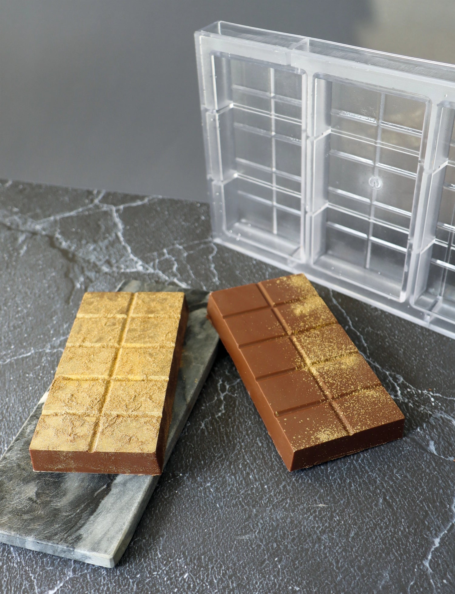 Cremige Pralinépaste aus Pistazien in 200g, ideal zum Verfeinern von Desserts und Backwaren, von Scrap Cooking.